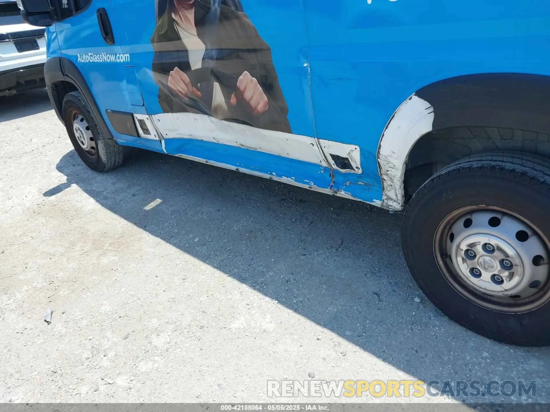 8 Фотография поврежденного автомобиля 3C6LRVVG5PE572504 RAM PROMASTER 2500 2023