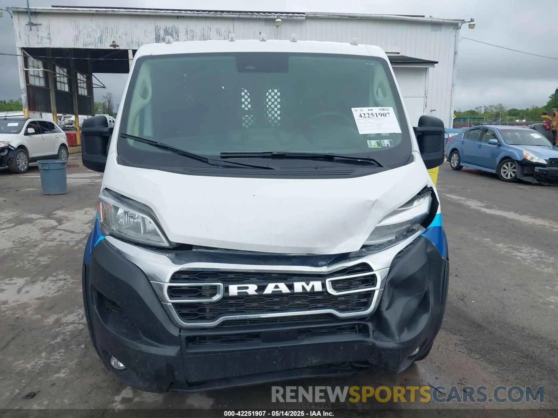 13 Photograph of a damaged car 3C6LRVVG6PE559518 RAM PROMASTER 2500 2023