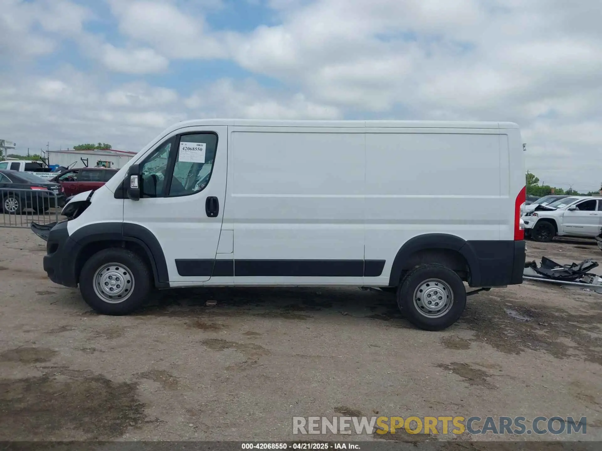 13 Photograph of a damaged car 3C6LRVVG7PE552934 RAM PROMASTER 2500 2023