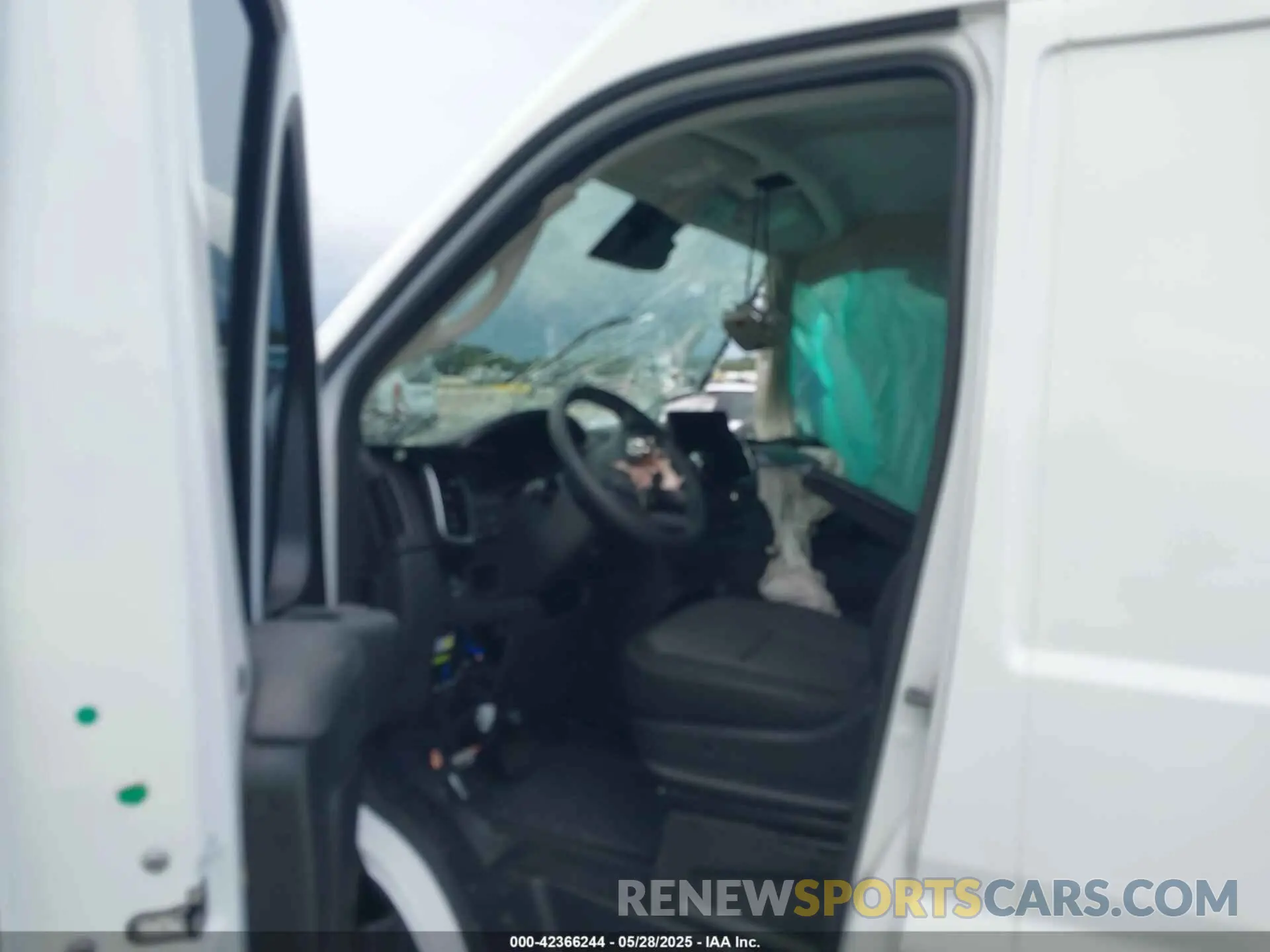 5 Фотография поврежденного автомобиля 3C6LRVCG7RE116462 RAM PROMASTER 2500 2024