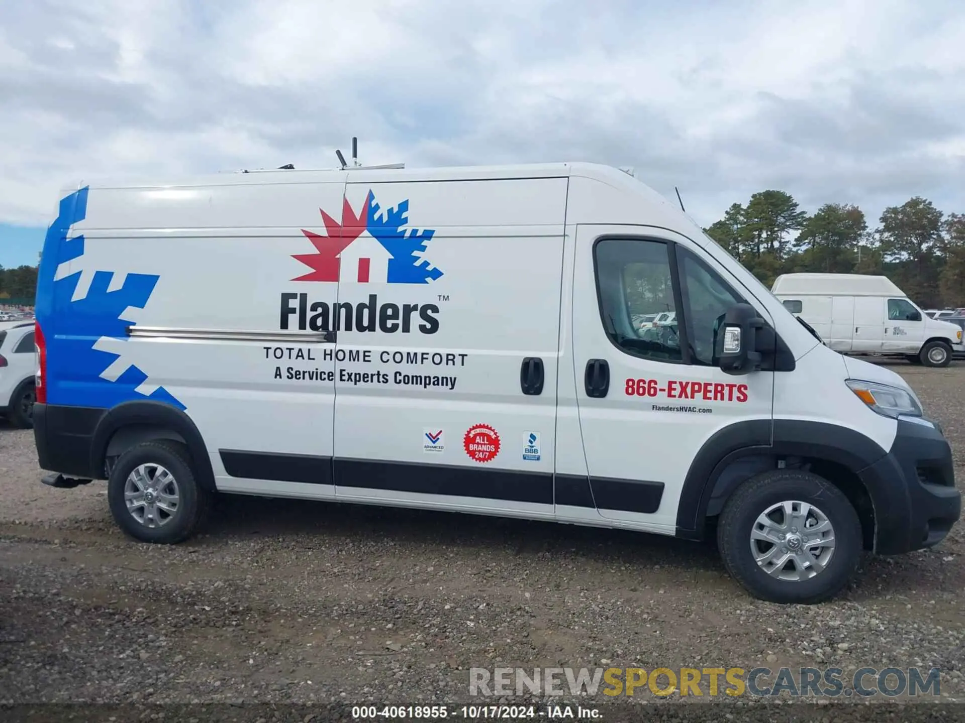 13 Photograph of a damaged car 3C6LRVDG8RE125556 RAM PROMASTER 2500 2024