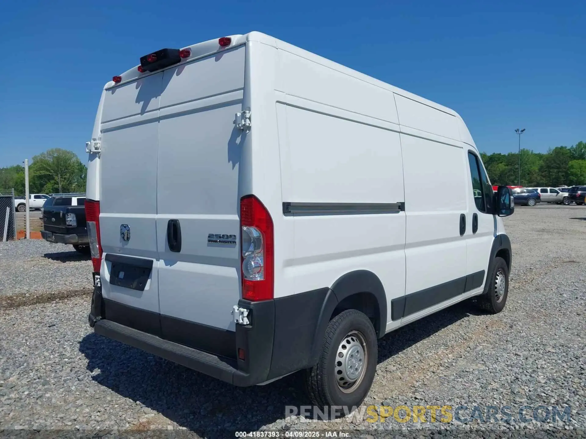 4 Фотография поврежденного автомобиля 3C6LRVCG8SE511501 RAM PROMASTER 2500 2025