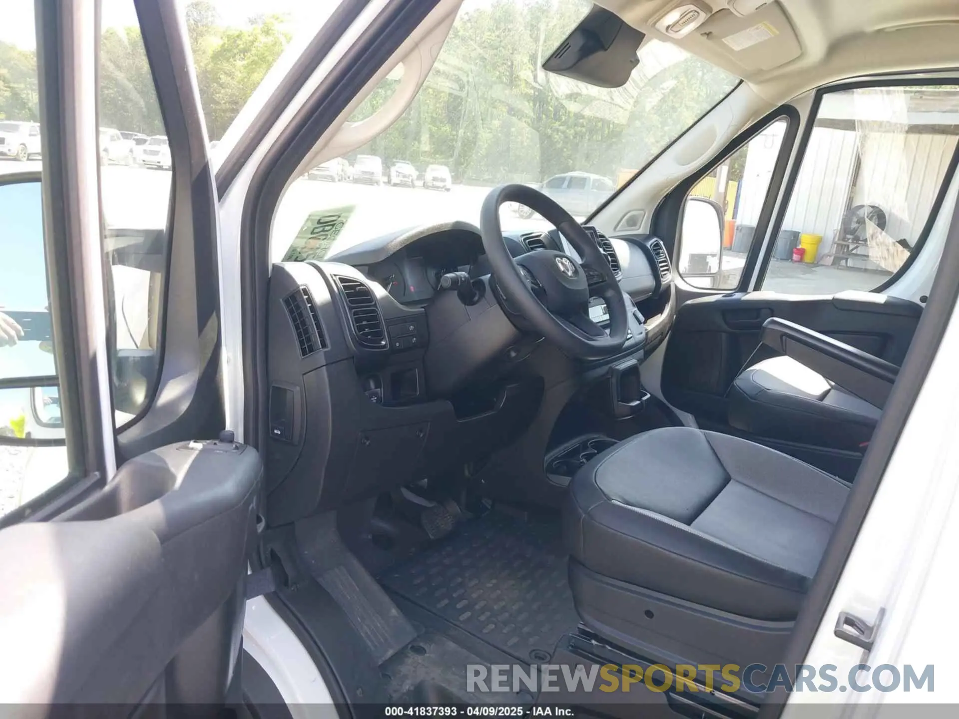 5 Фотография поврежденного автомобиля 3C6LRVCG8SE511501 RAM PROMASTER 2500 2025