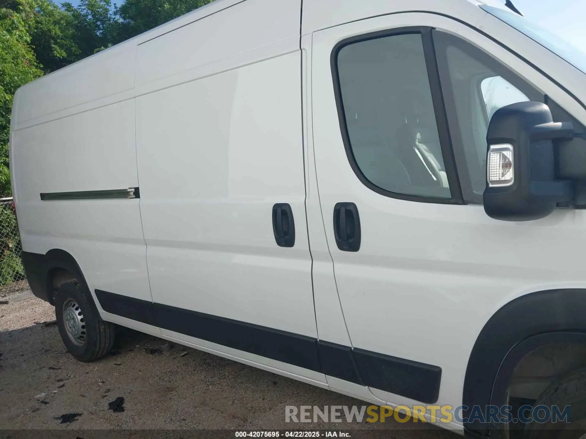 13 Photograph of a damaged car 3C6LRVDG1SE512763 RAM PROMASTER 2500 2025
