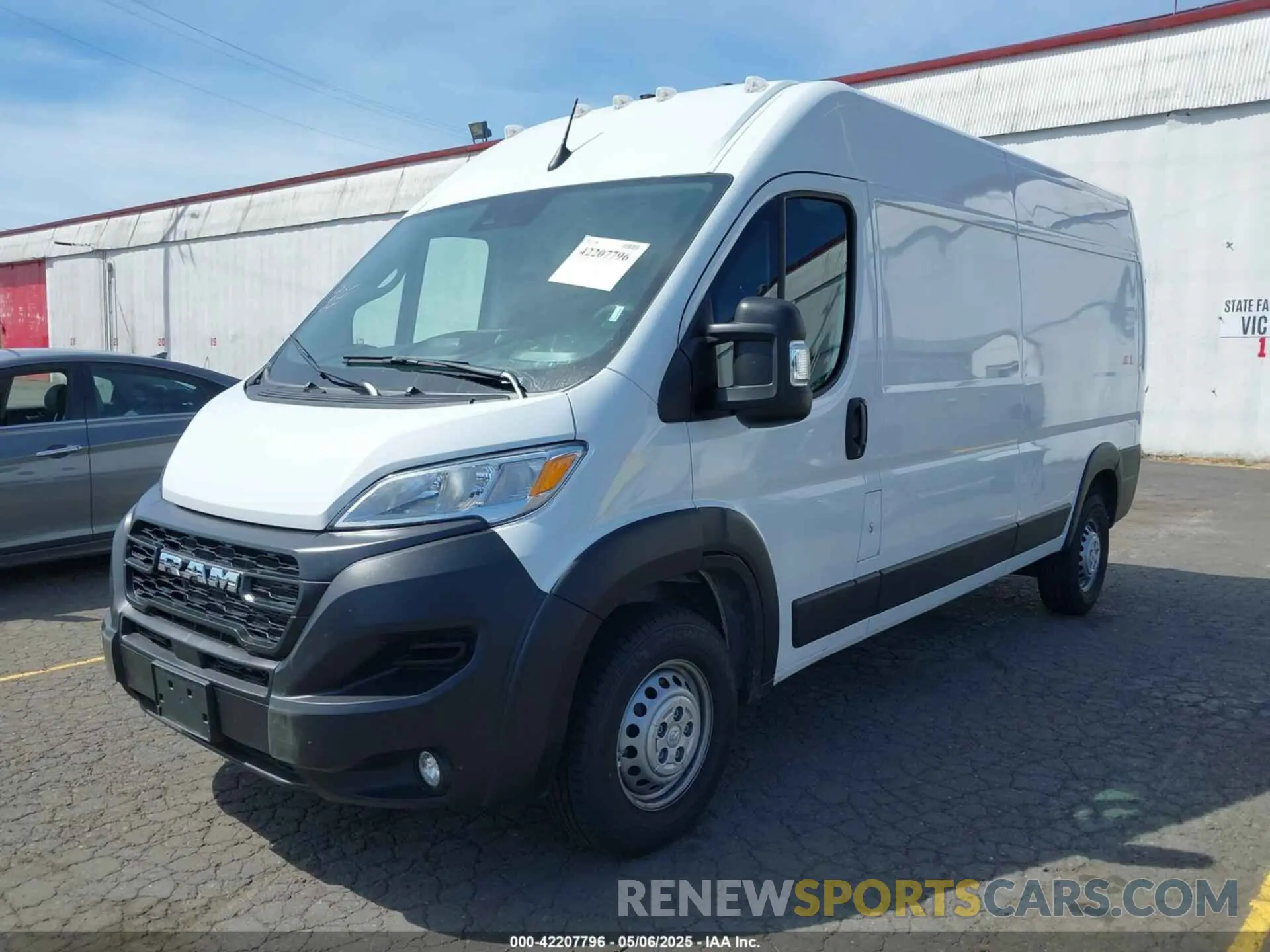 2 Photograph of a damaged car 3C6LRVDG5SE519201 RAM PROMASTER 2500 2025