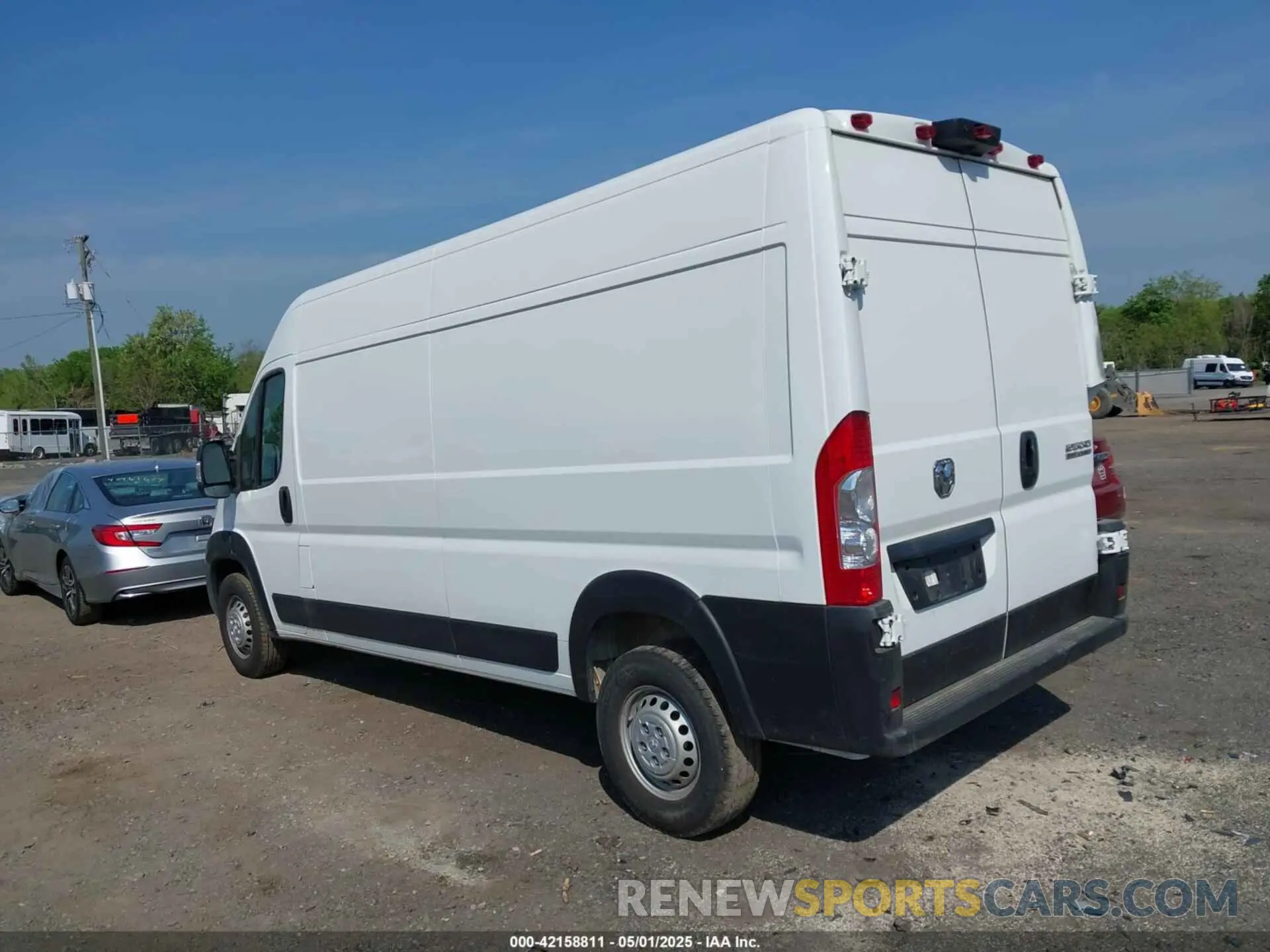 3 Photograph of a damaged car 3C6LRVDG6SE504125 RAM PROMASTER 2500 2025