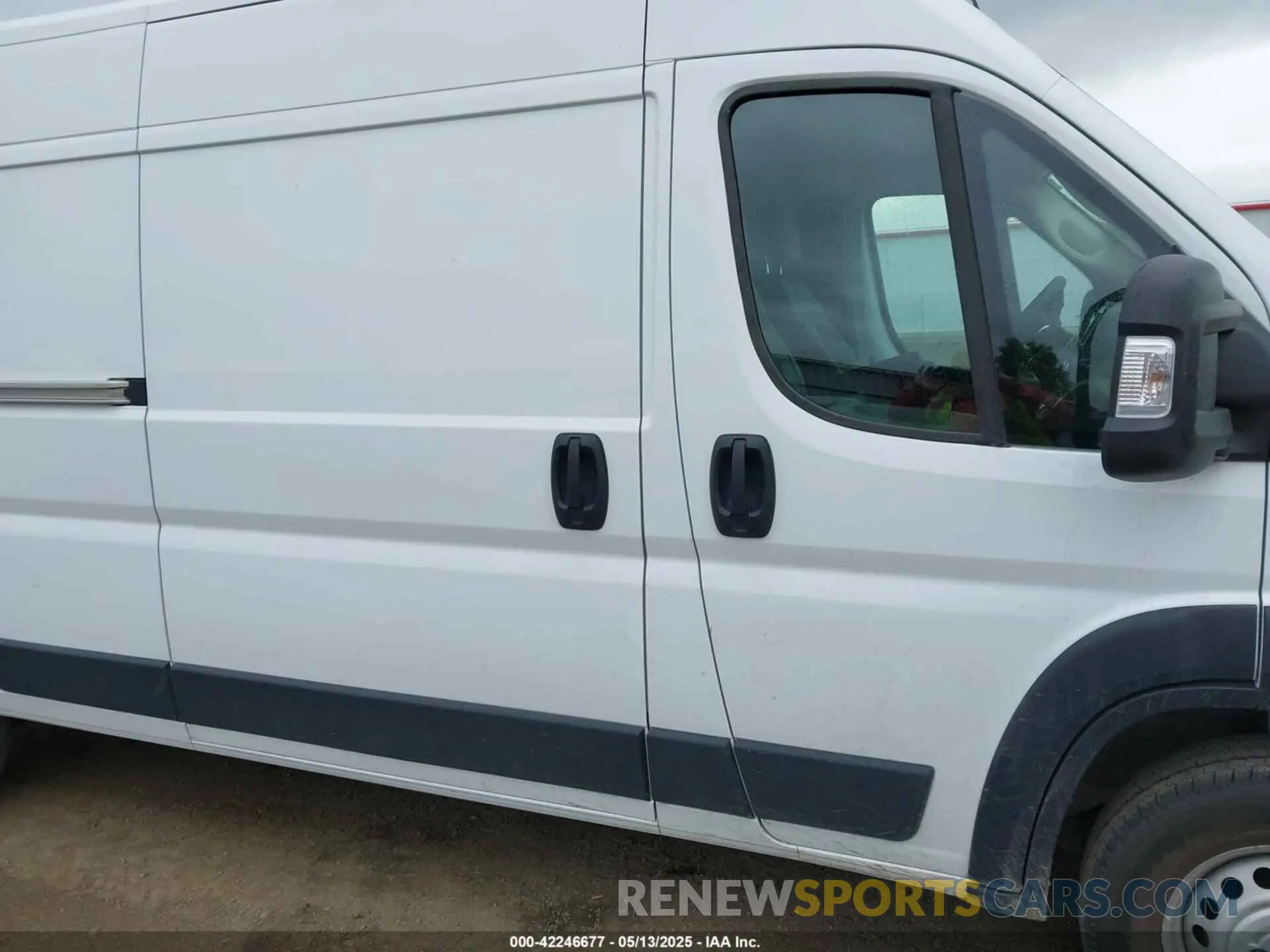 14 Фотография поврежденного автомобиля 3C6LRVDG9SE506516 RAM PROMASTER 2500 2025