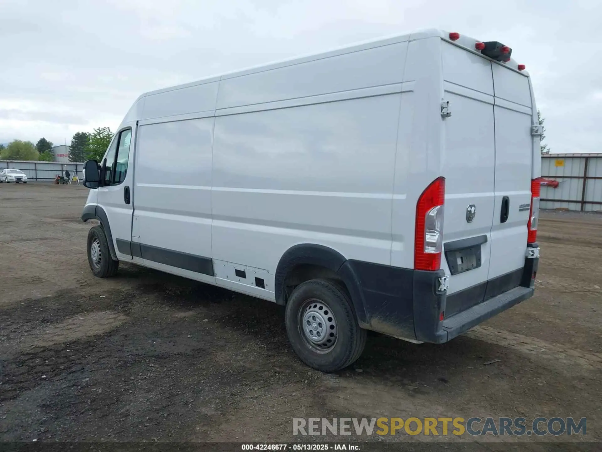 3 Фотография поврежденного автомобиля 3C6LRVDG9SE506516 RAM PROMASTER 2500 2025