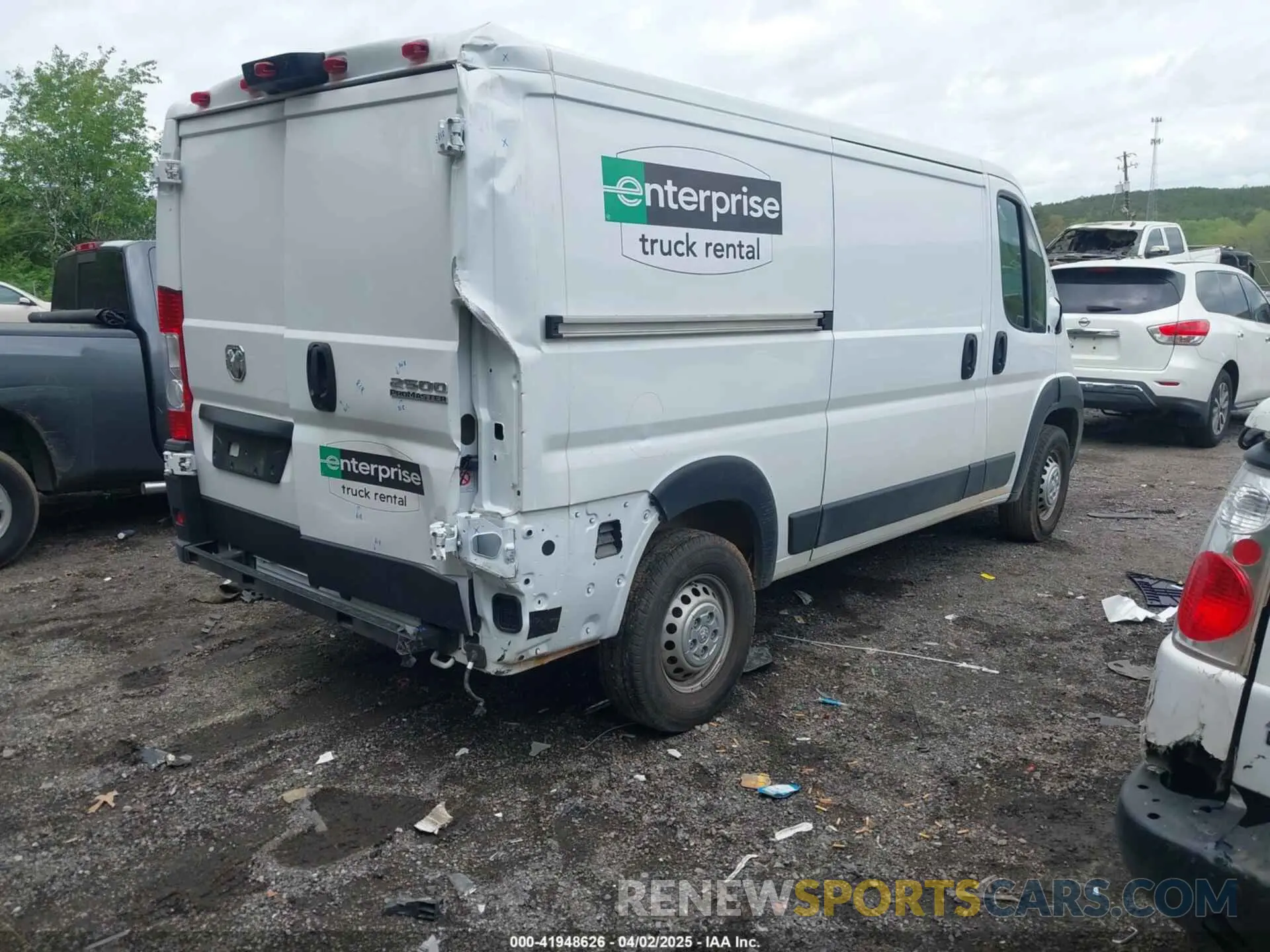 4 Photograph of a damaged car 3C6LRVVG2SE513404 RAM PROMASTER 2500 2025