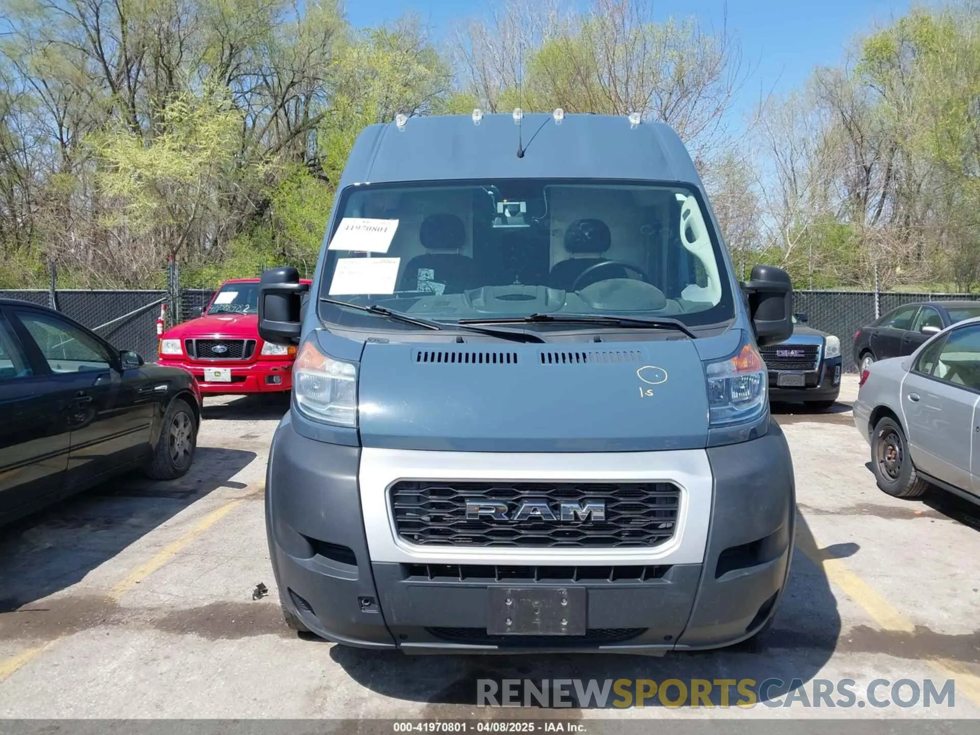 12 Фотография поврежденного автомобиля 3C6URVJG0KE561834 RAM PROMASTER 3500 2019