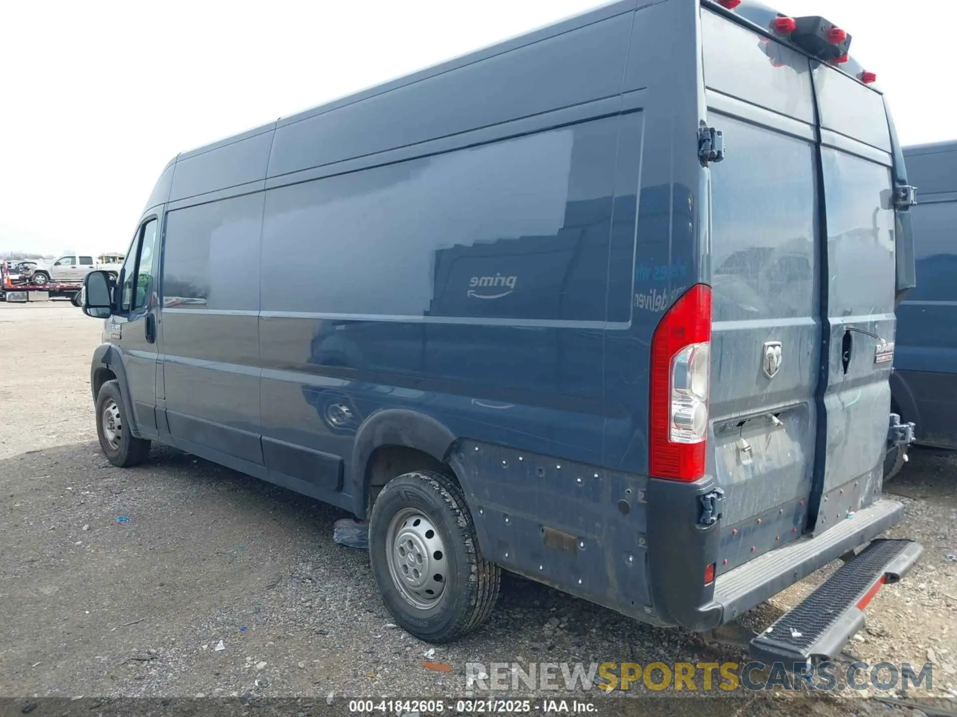 3 Photograph of a damaged car 3C6URVJG4KE545250 RAM PROMASTER 3500 2019