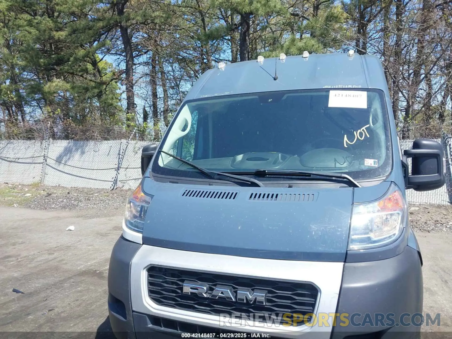 6 Photograph of a damaged car 3C6URVJG5KE554541 RAM PROMASTER 3500 2019