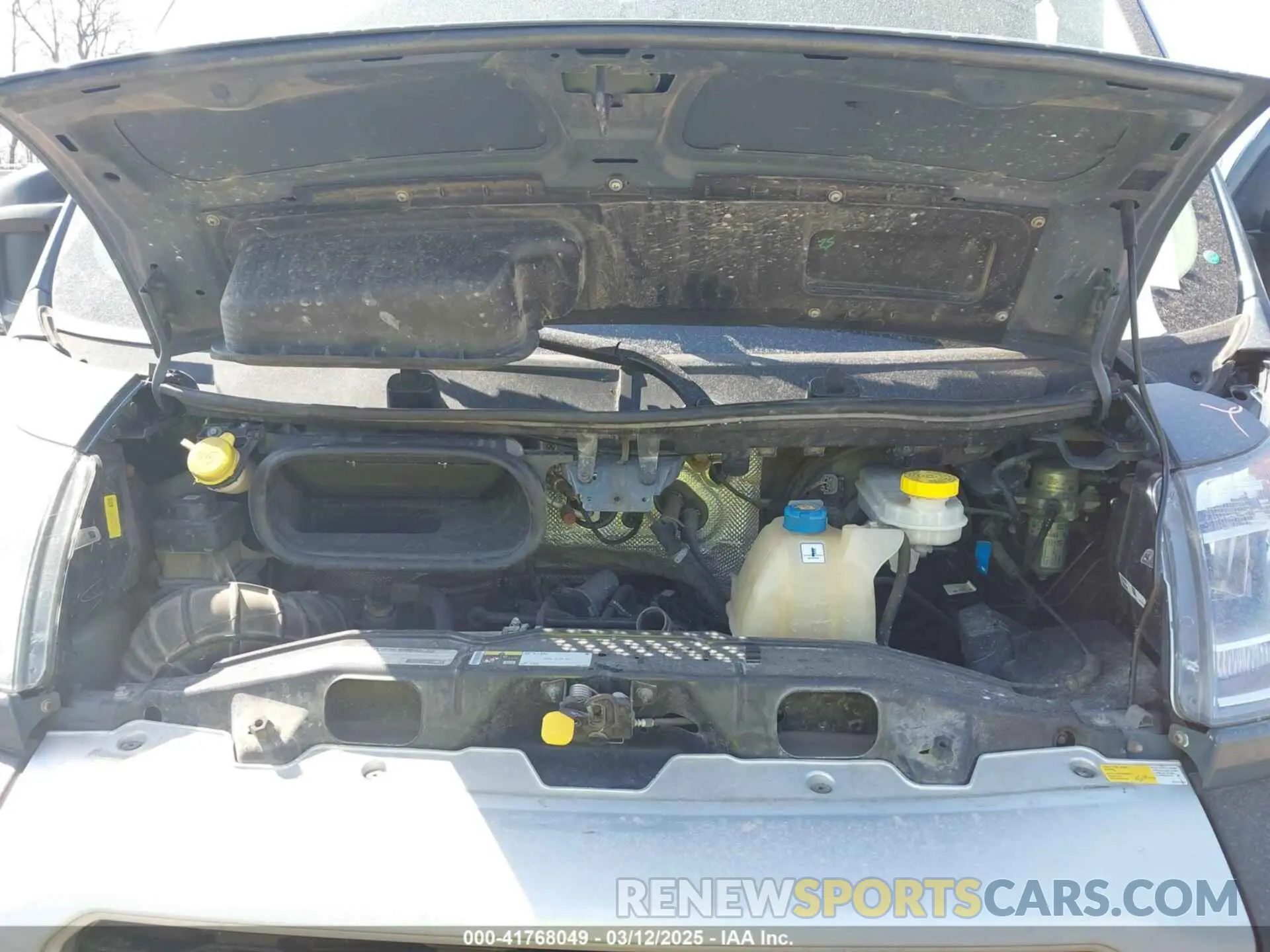 10 Photograph of a damaged car 3C6URVJG6KE564284 RAM PROMASTER 3500 2019