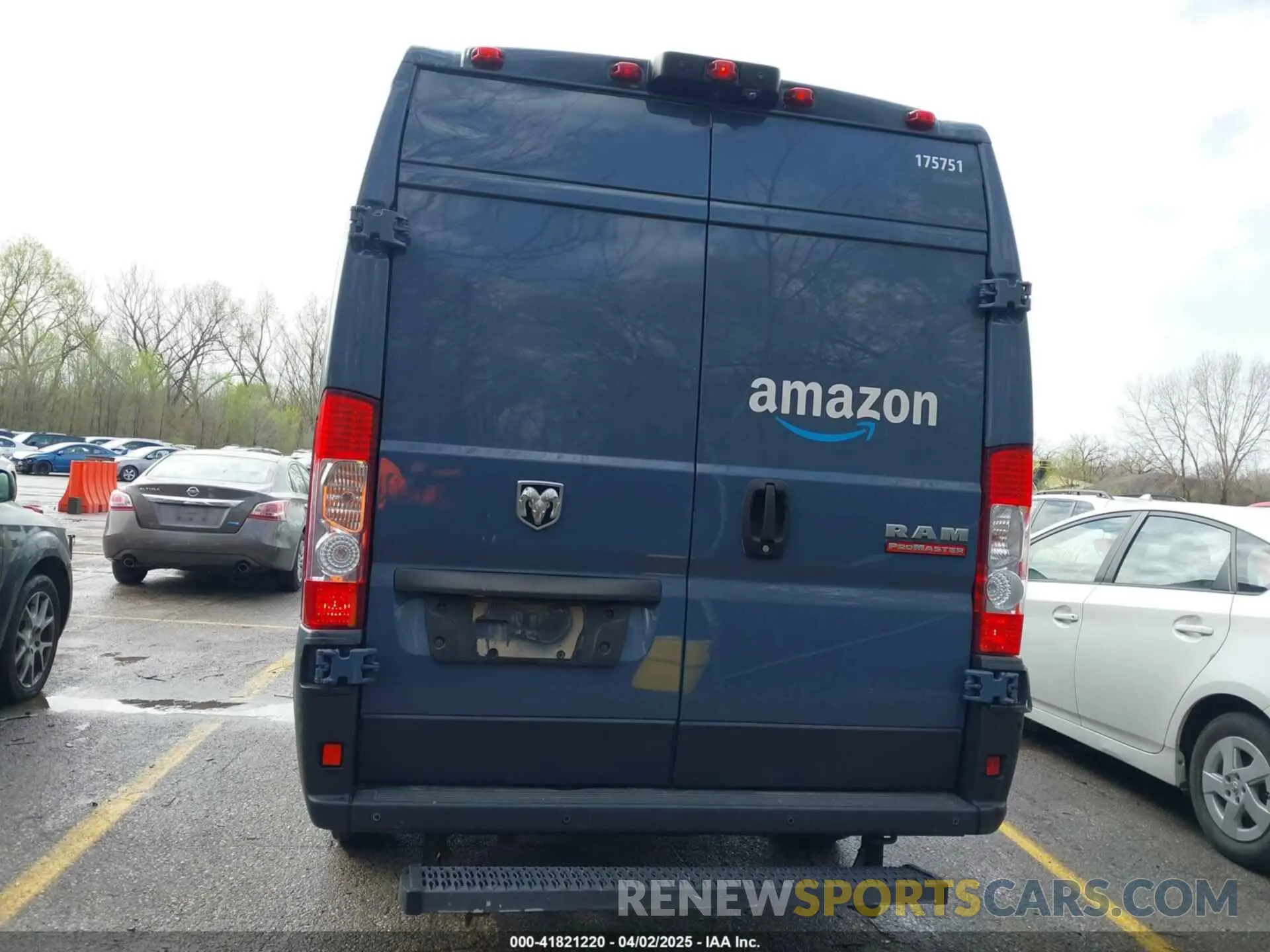 16 Фотография поврежденного автомобиля 3C6URVJG8KE558809 RAM PROMASTER 3500 2019