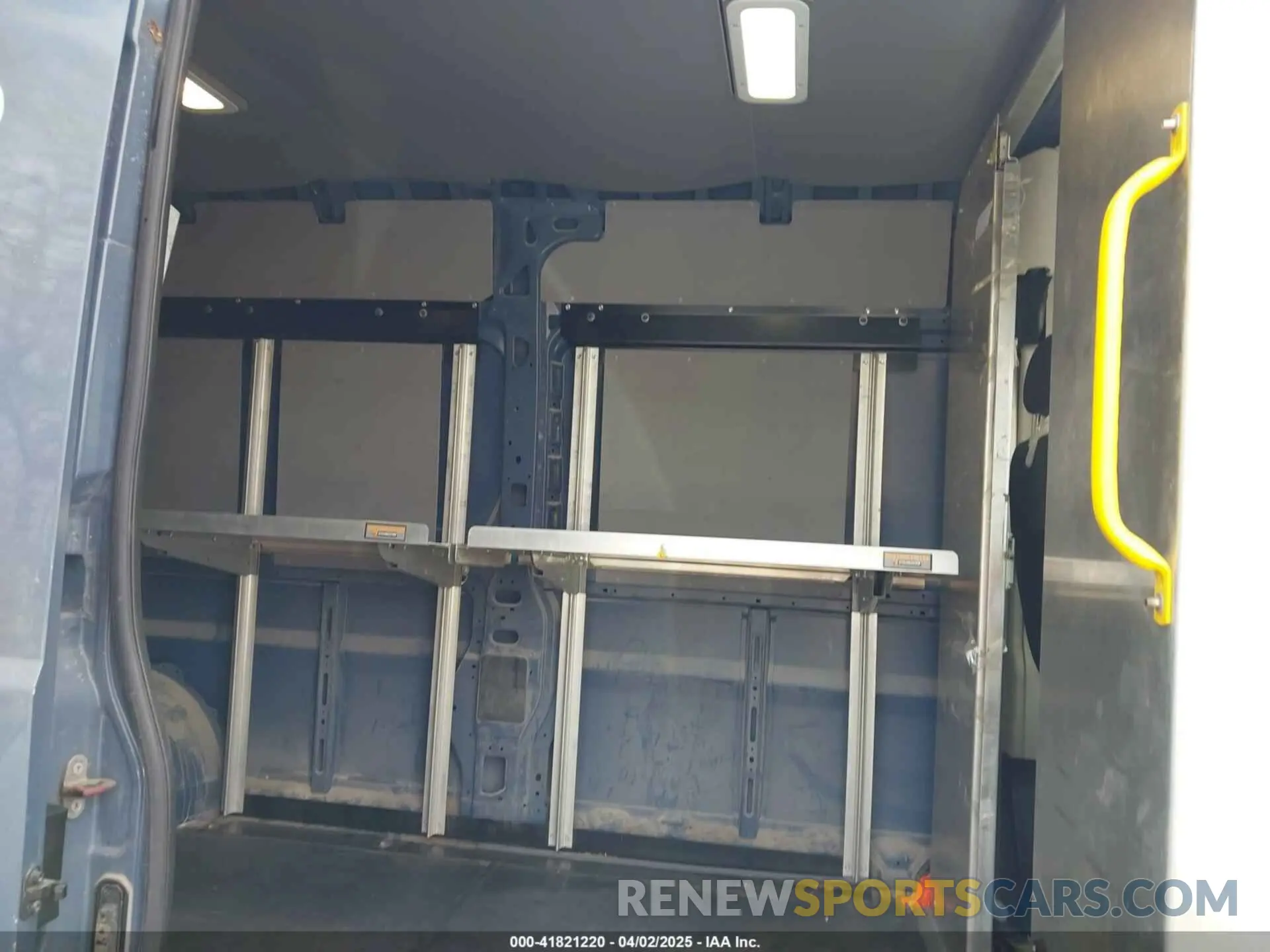 8 Фотография поврежденного автомобиля 3C6URVJG8KE558809 RAM PROMASTER 3500 2019
