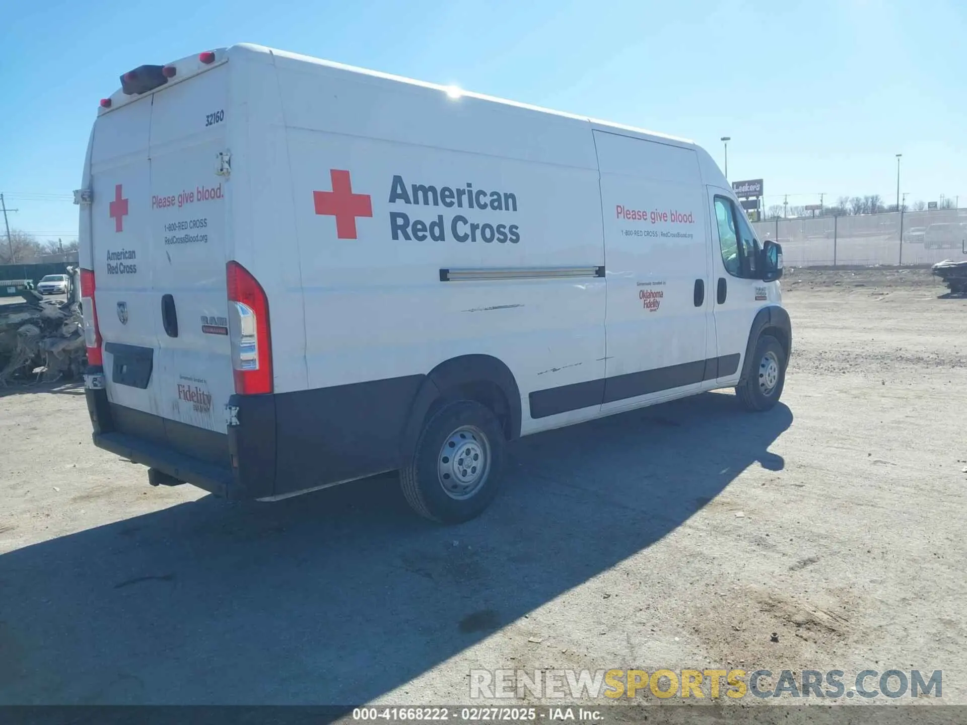 4 Photograph of a damaged car 3C6FRVJG6ME501455 RAM PROMASTER 3500 2021