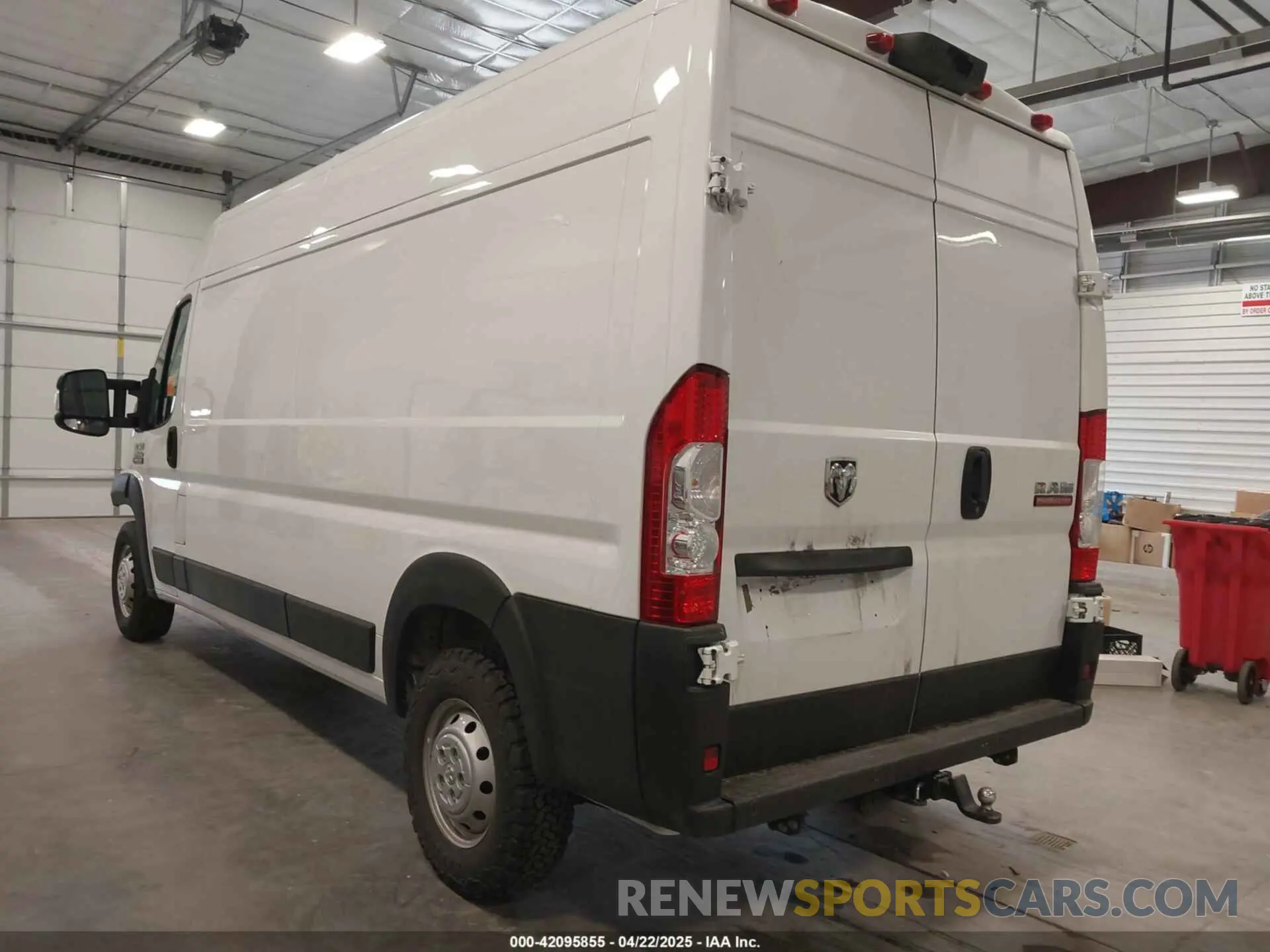 3 Фотография поврежденного автомобиля 3C6MRVHG8ME537399 RAM PROMASTER 3500 2021