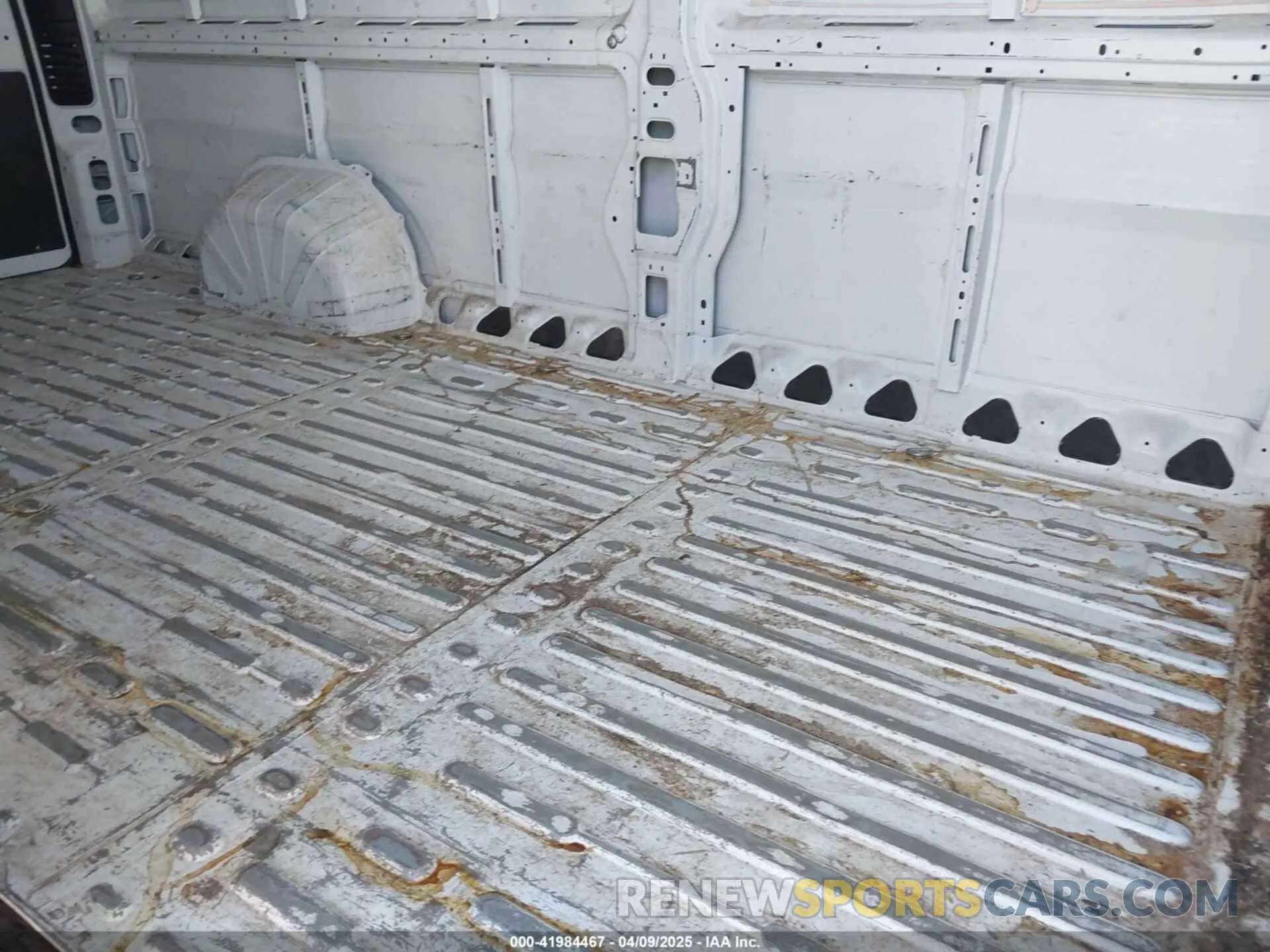 8 Фотография поврежденного автомобиля 3C6MRVJG4ME590174 RAM PROMASTER 3500 2021