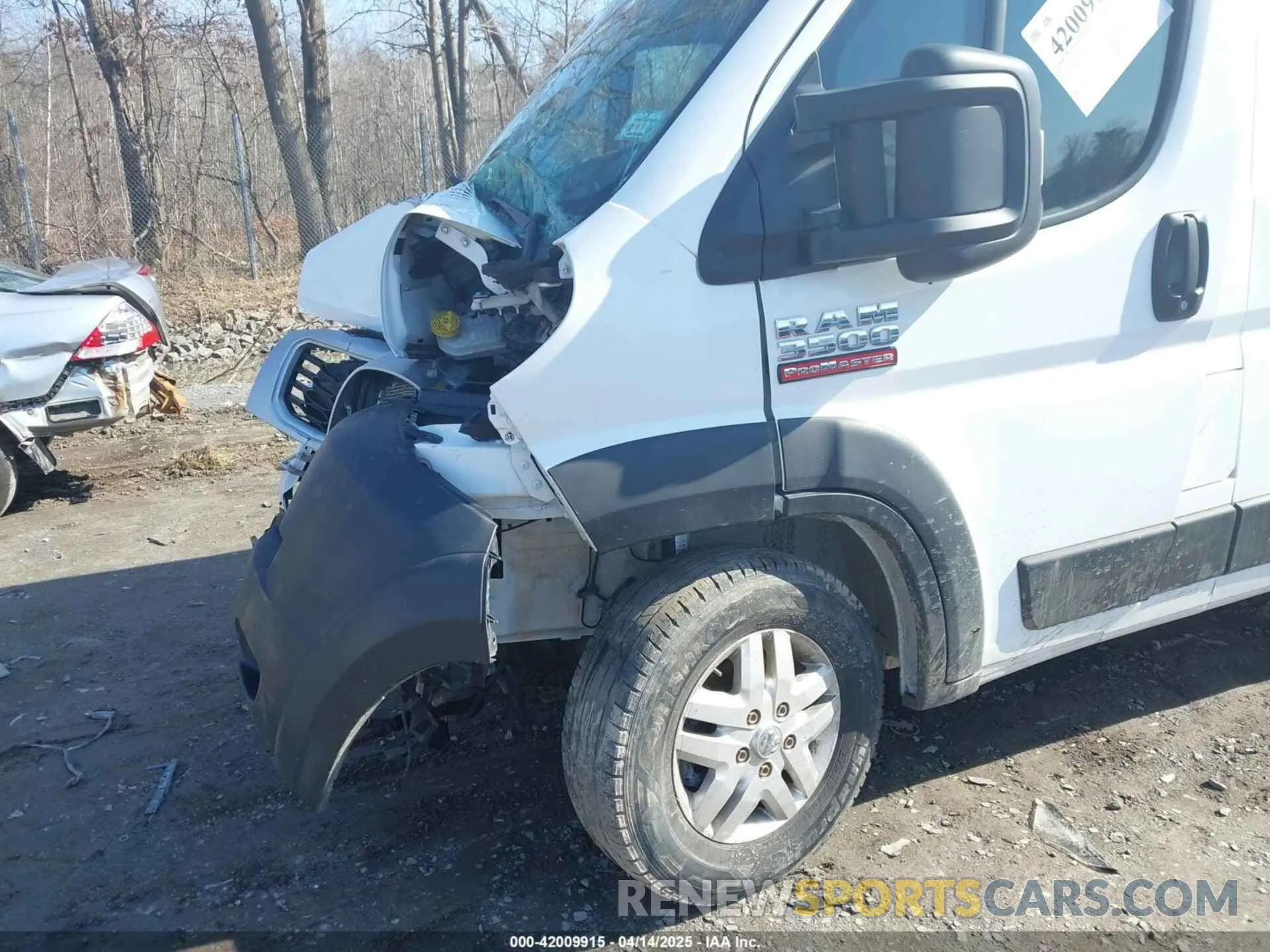 18 Photograph of a damaged car 3C6MRVJG5ME511742 RAM PROMASTER 3500 2021