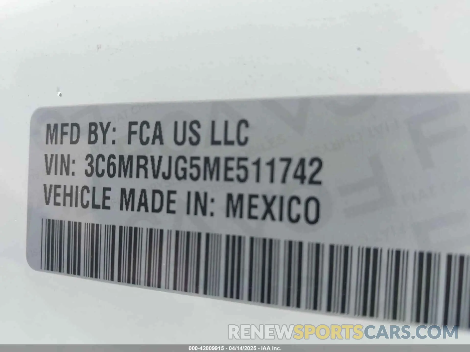 9 Photograph of a damaged car 3C6MRVJG5ME511742 RAM PROMASTER 3500 2021