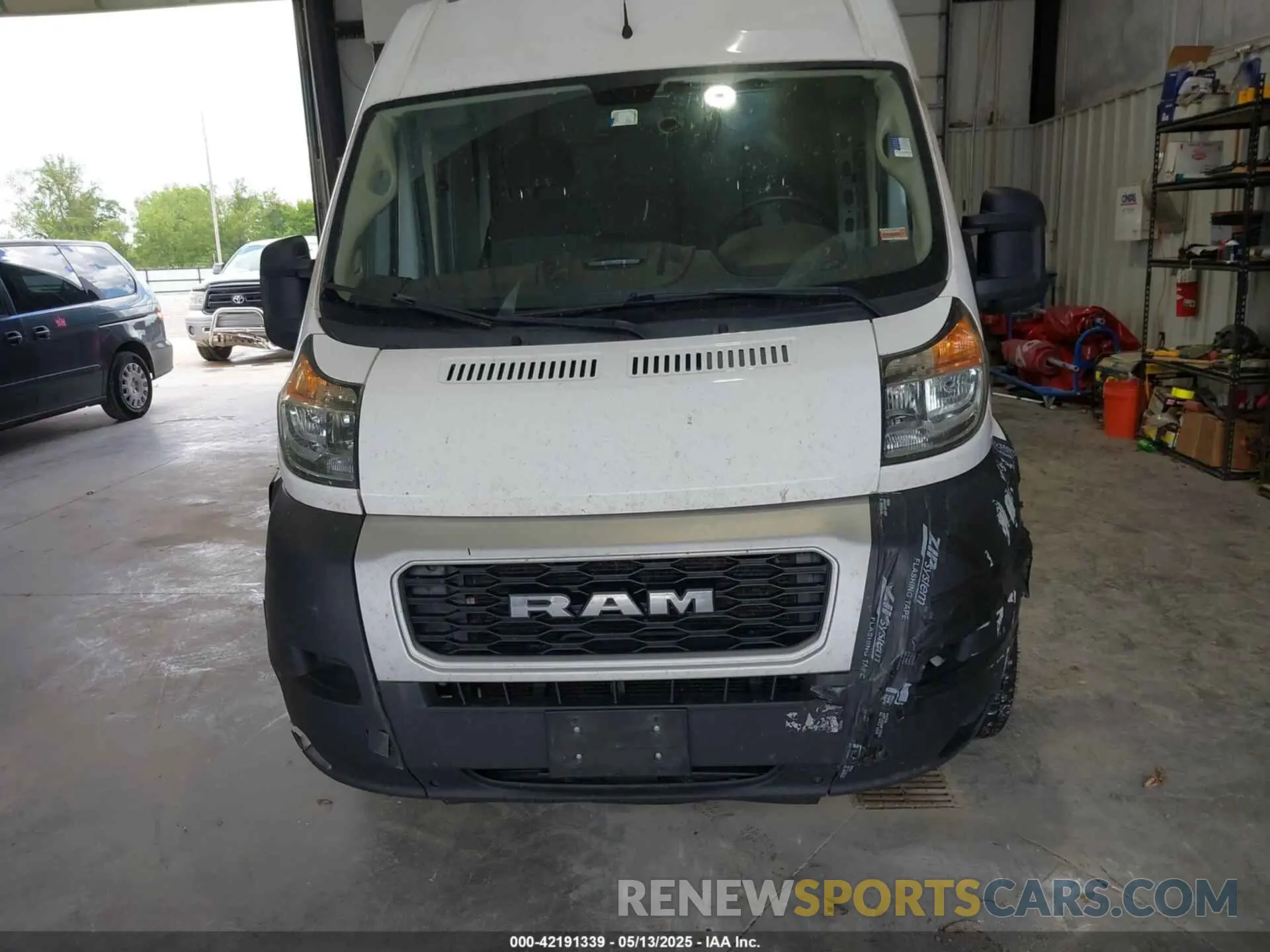 12 Фотография поврежденного автомобиля 3C6MRVJG5ME513278 RAM PROMASTER 3500 2021