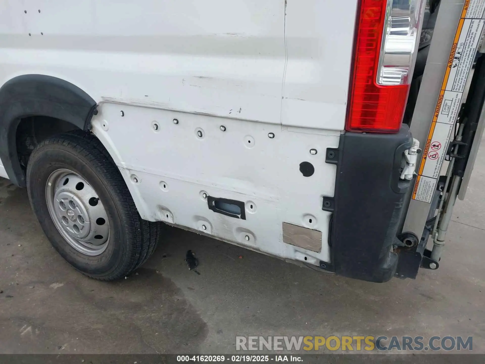 19 Фотография поврежденного автомобиля 3C6MRVJG6ME551859 RAM PROMASTER 3500 2021