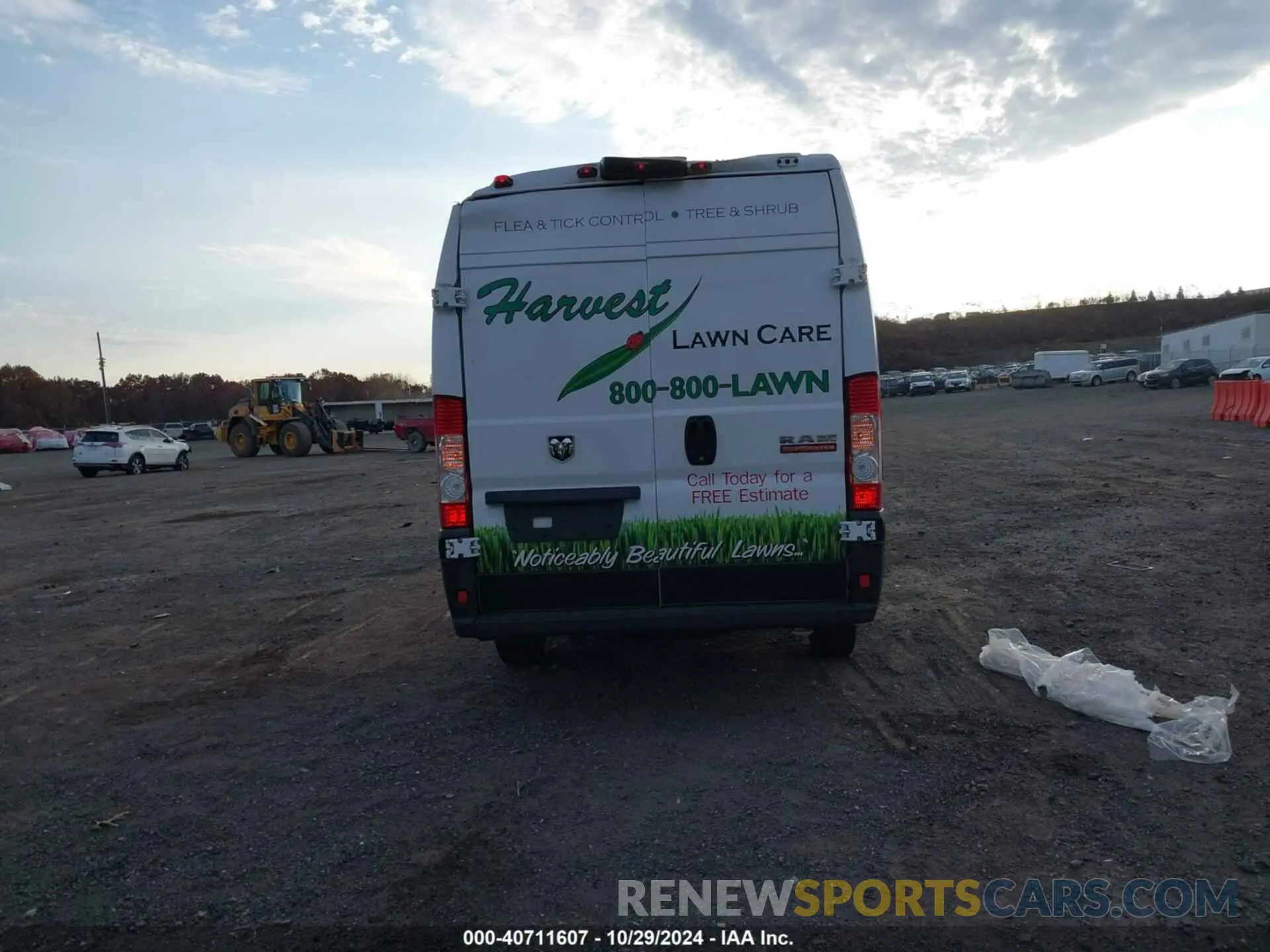 15 Photograph of a damaged car 3C6MRVJG6ME558343 RAM PROMASTER 3500 2021