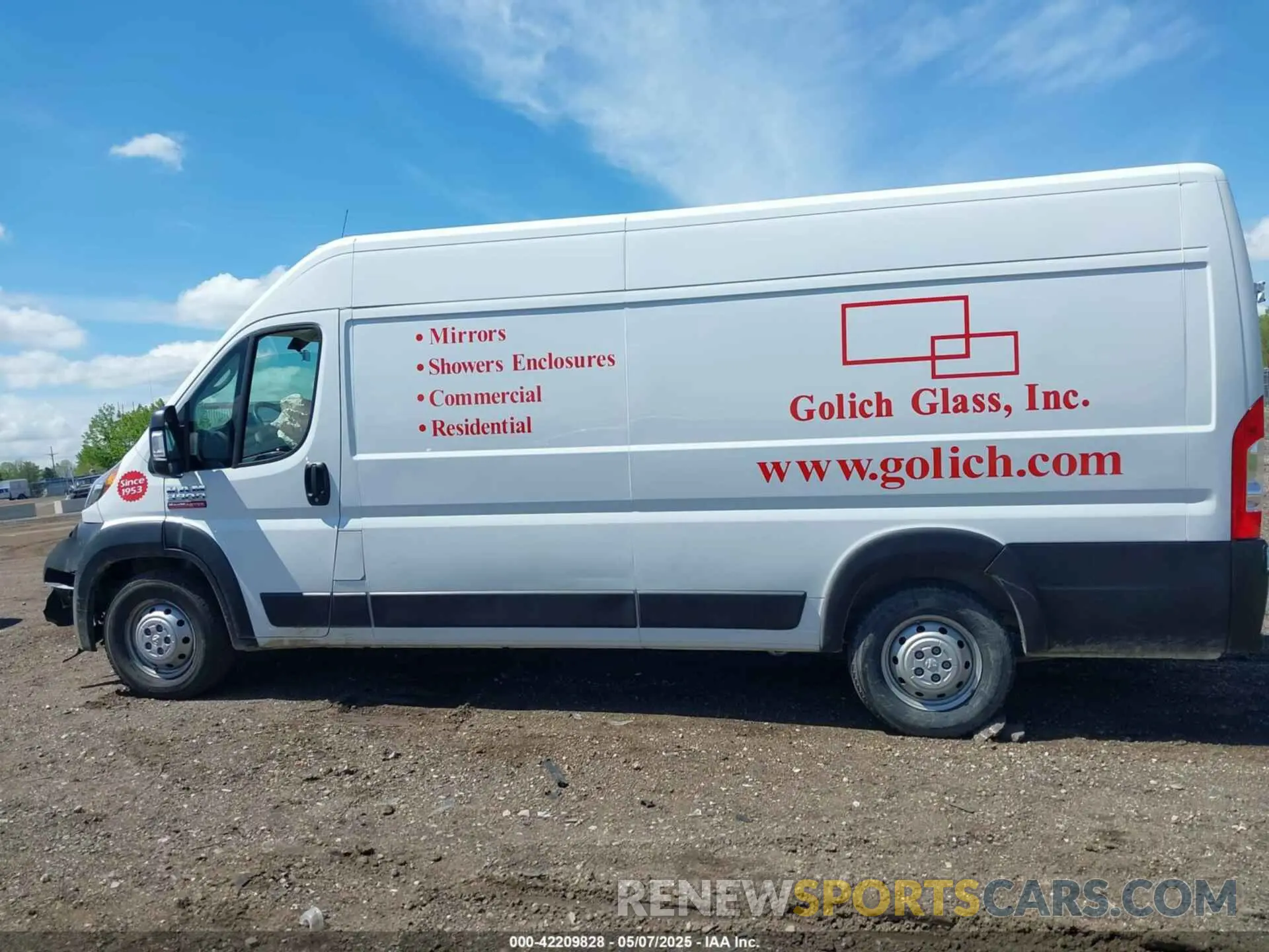 13 Photograph of a damaged car 3C6MRVJG6ME566765 RAM PROMASTER 3500 2021
