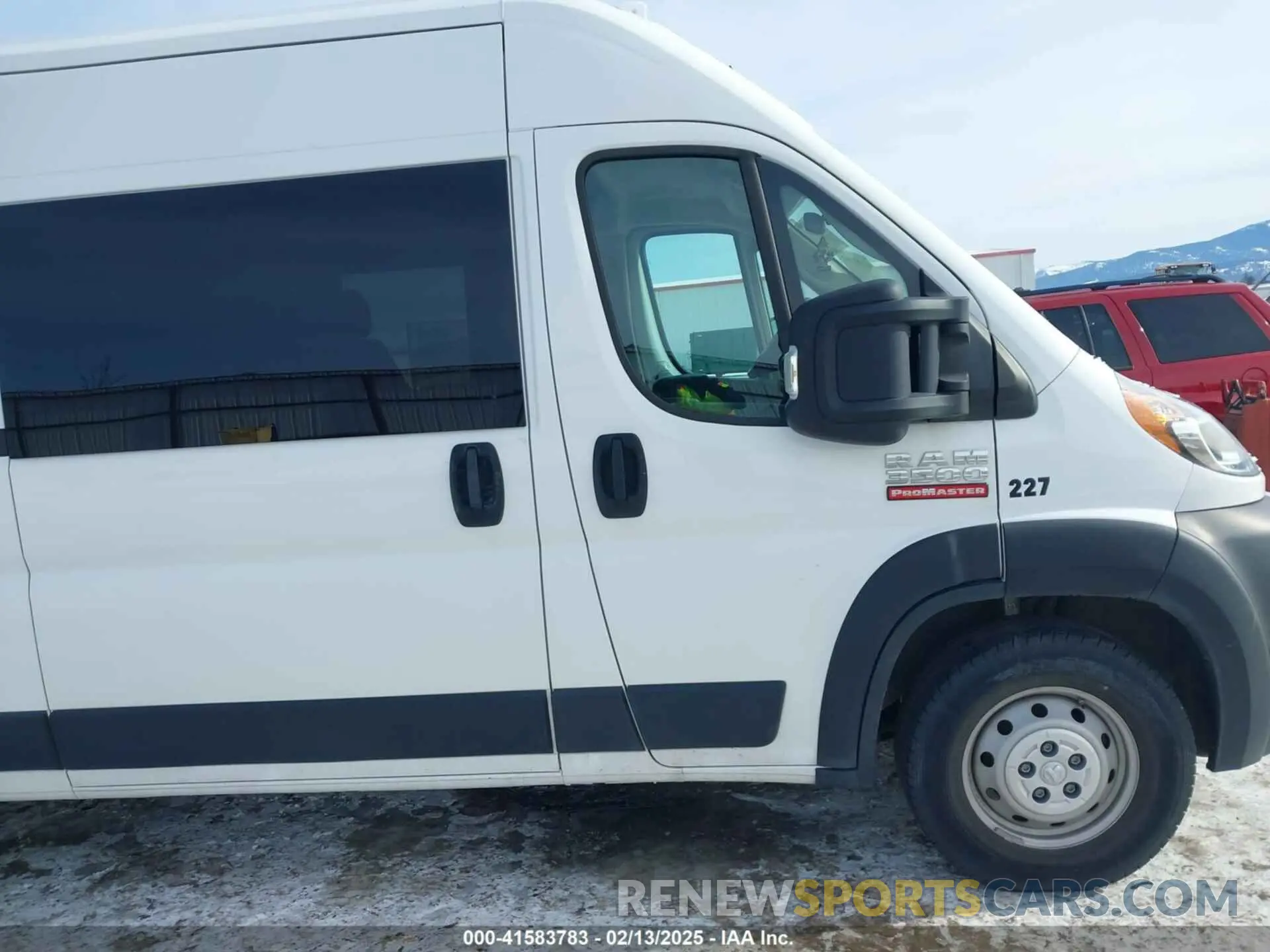 12 Фотография поврежденного автомобиля 3C6MRVJG5NE120608 RAM PROMASTER 3500 2022