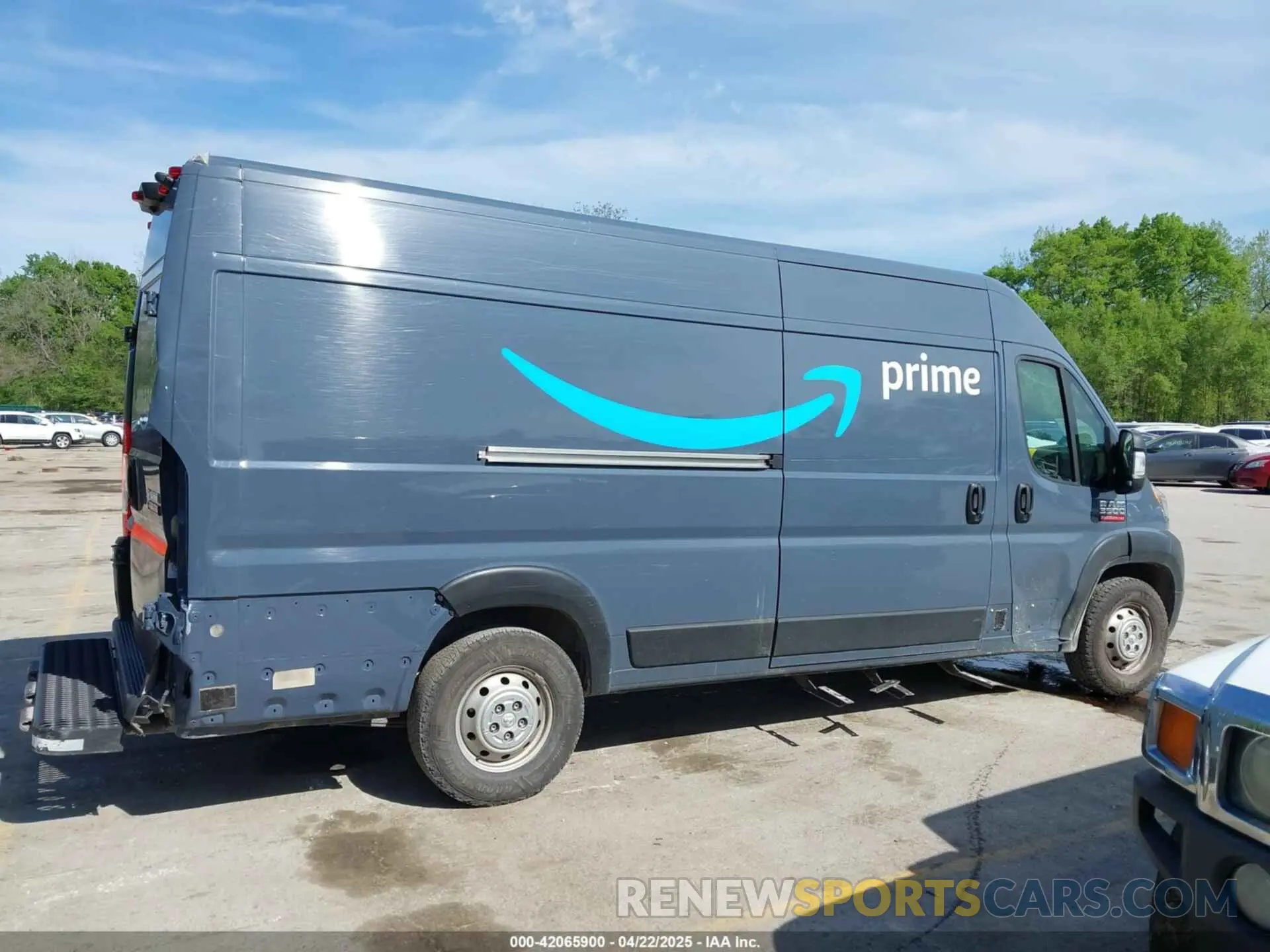 13 Фотография поврежденного автомобиля 3C6MRVJG6NE112534 RAM PROMASTER 3500 2022