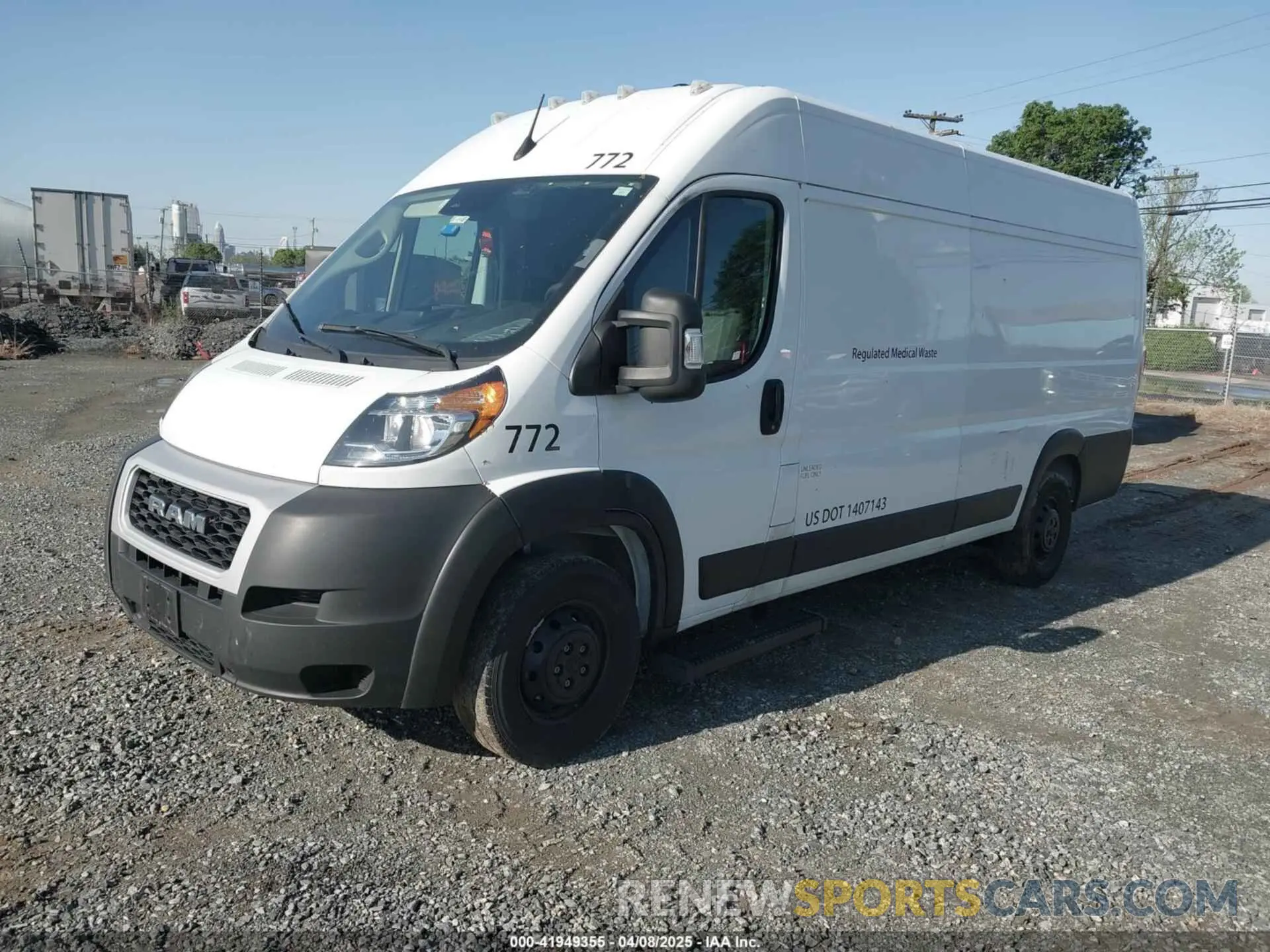 2 Photograph of a damaged car 3C6MRVJGXNE124346 RAM PROMASTER 3500 2022