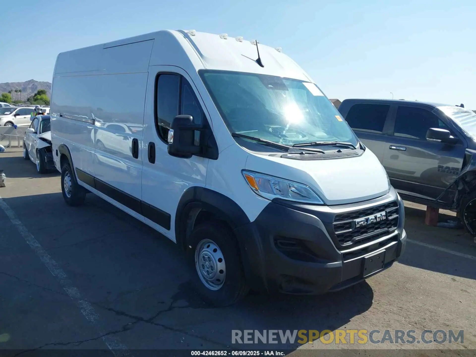 1 Photograph of a damaged car 3C6MRVHG6PE509153 RAM PROMASTER 3500 2023