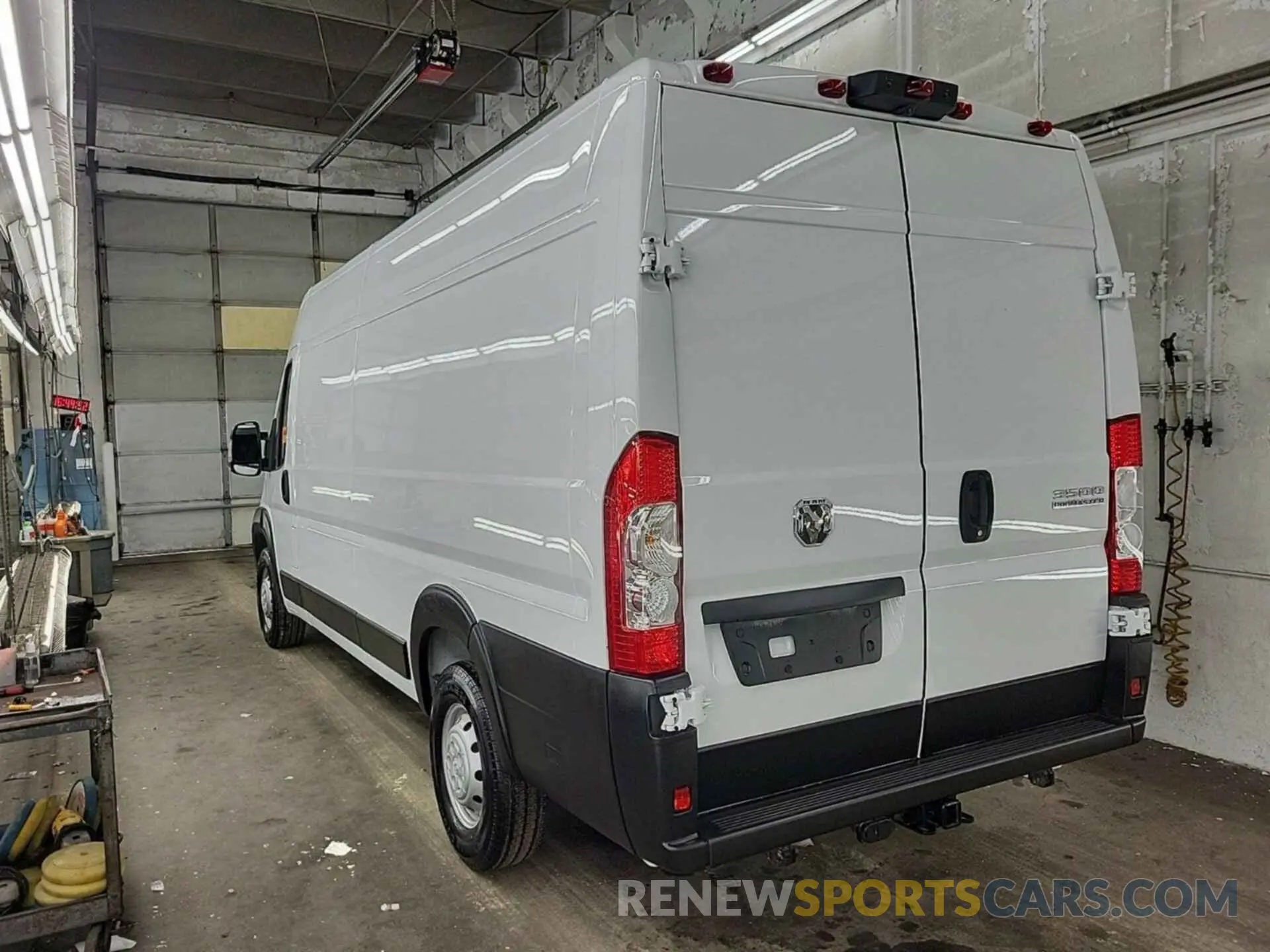 2 Фотография поврежденного автомобиля 3C6MRVJG1PE506848 RAM PROMASTER 3500 2023