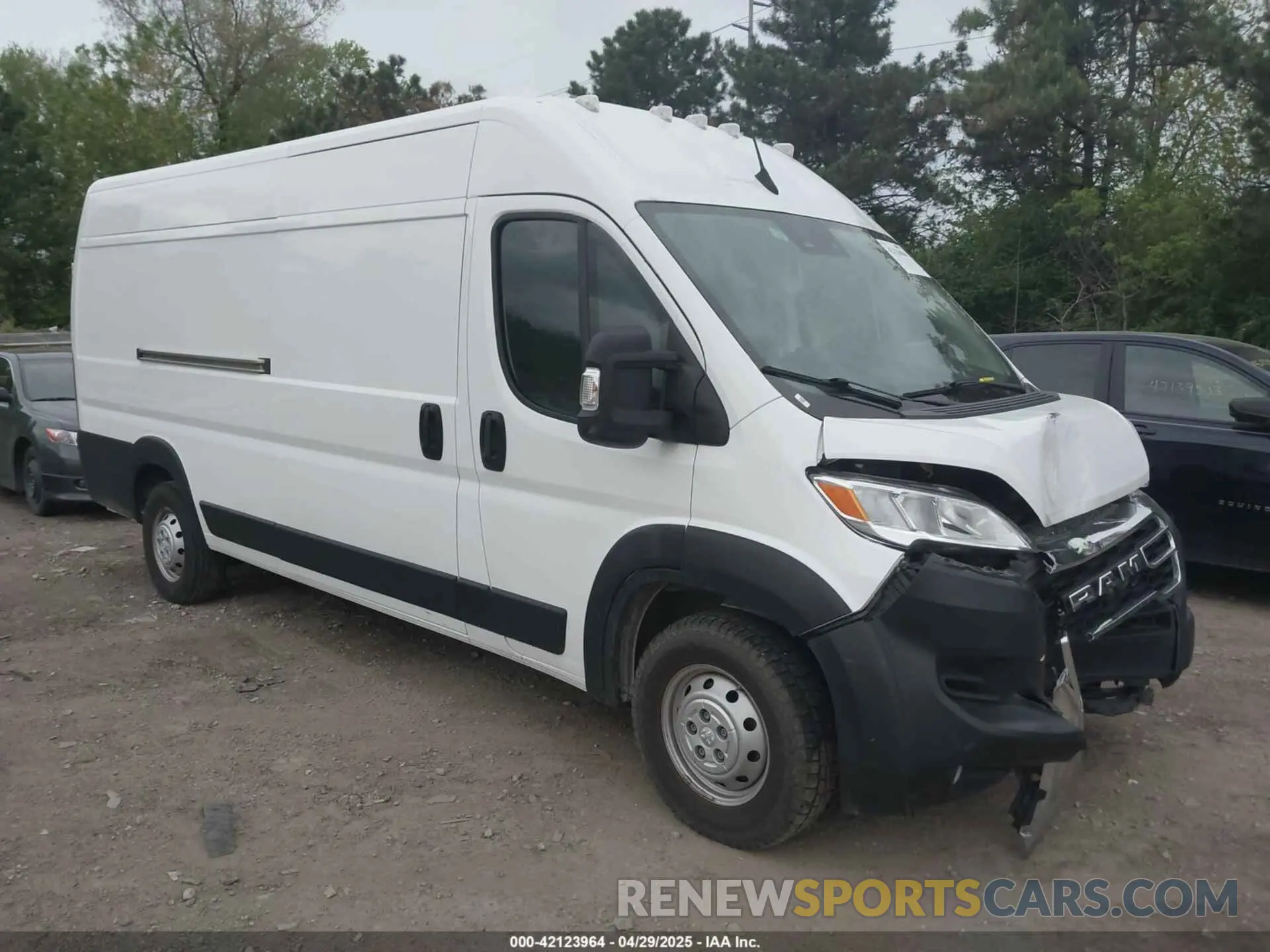 1 Photograph of a damaged car 3C6MRVJG4PE530092 RAM PROMASTER 3500 2023