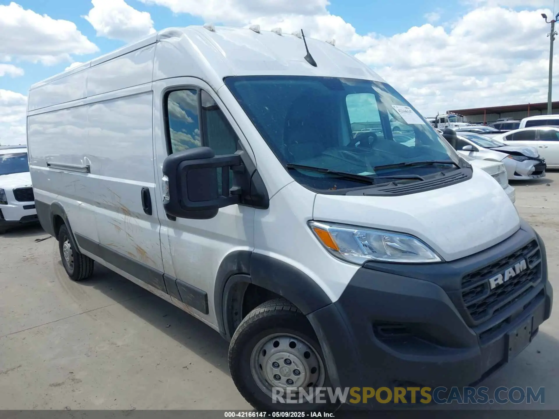 1 Фотография поврежденного автомобиля 3C6MRVJG5PE521224 RAM PROMASTER 3500 2023