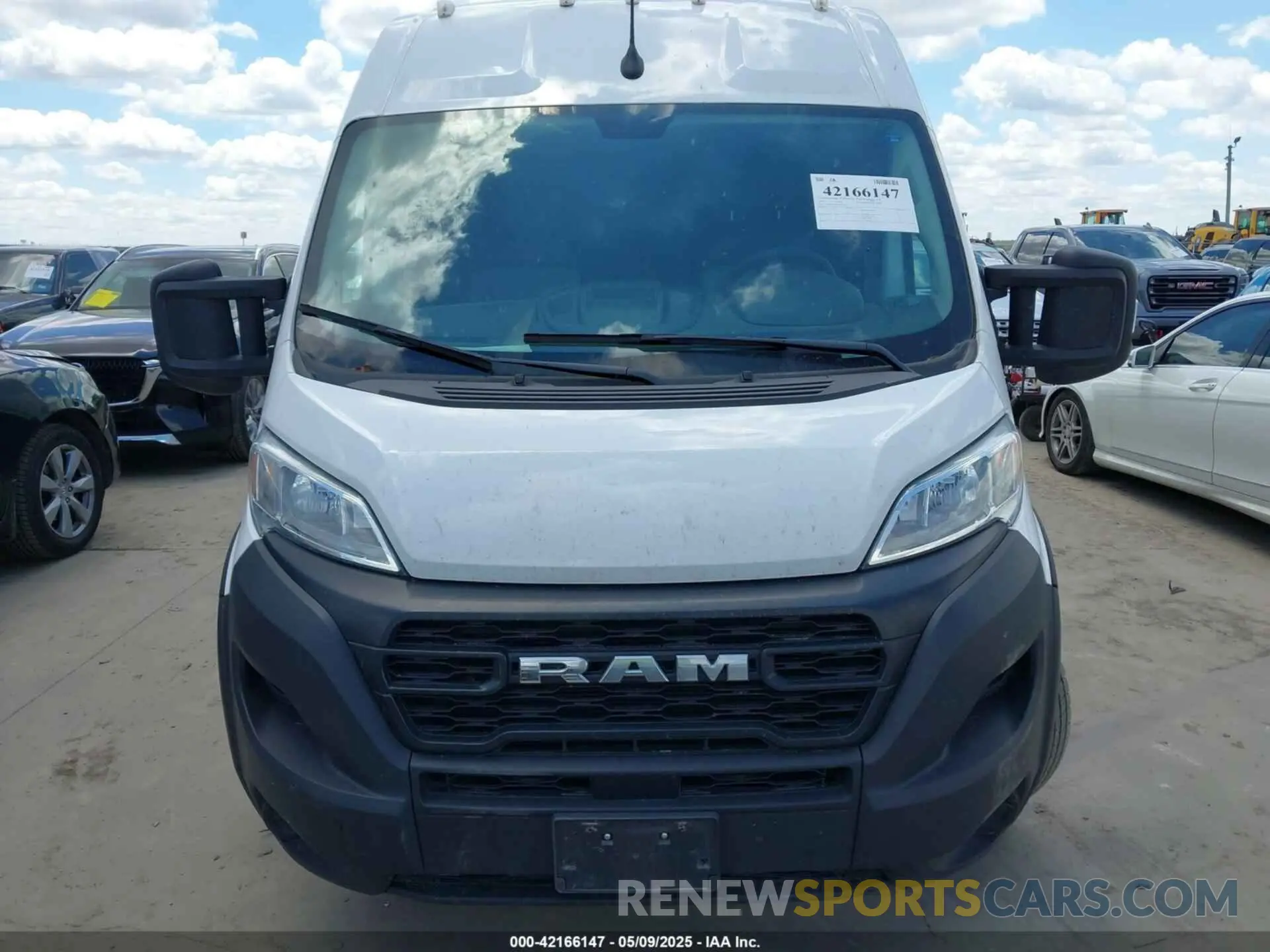 12 Фотография поврежденного автомобиля 3C6MRVJG5PE521224 RAM PROMASTER 3500 2023