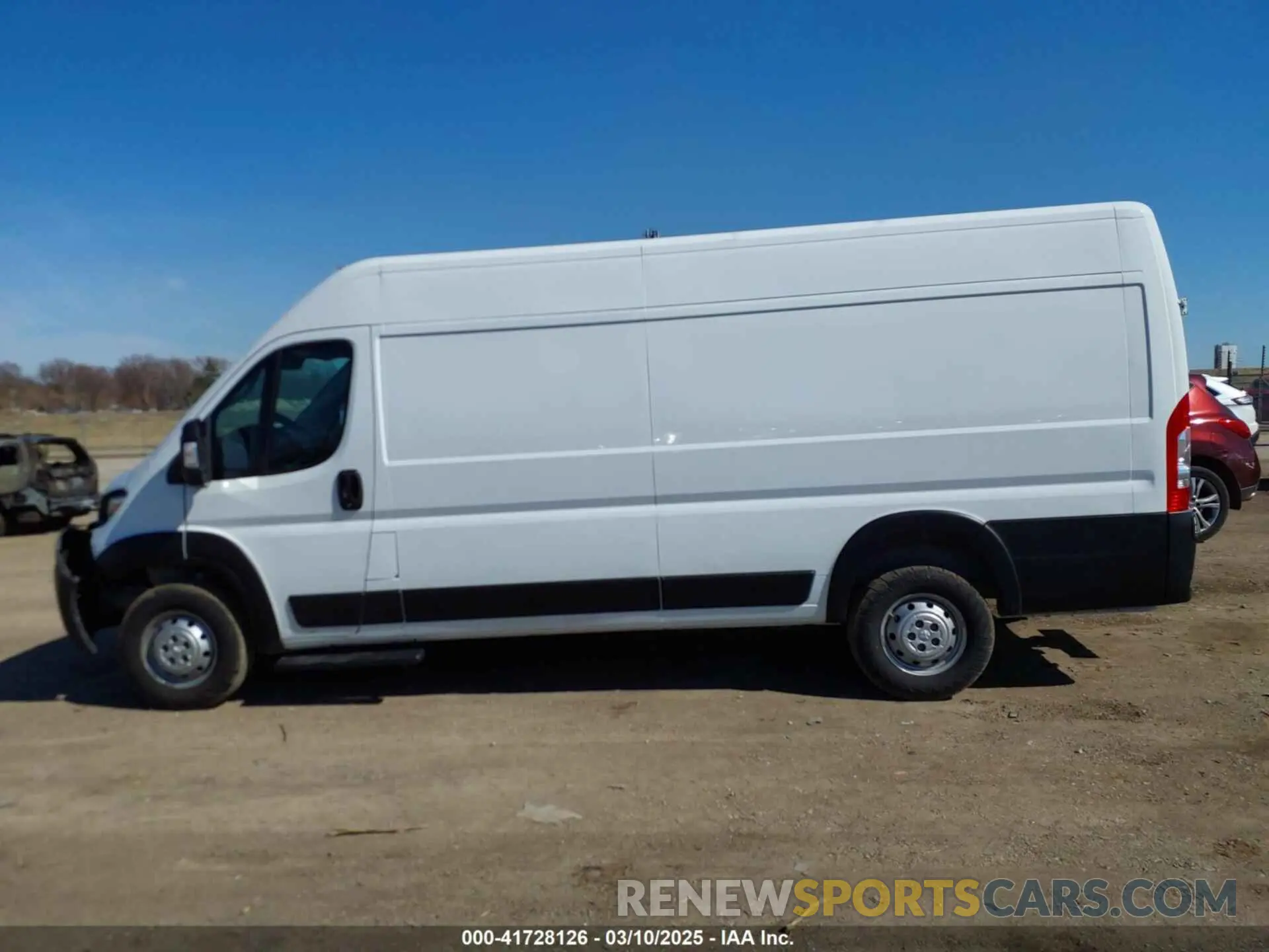 15 Photograph of a damaged car 3C6MRVJG6PE512967 RAM PROMASTER 3500 2023