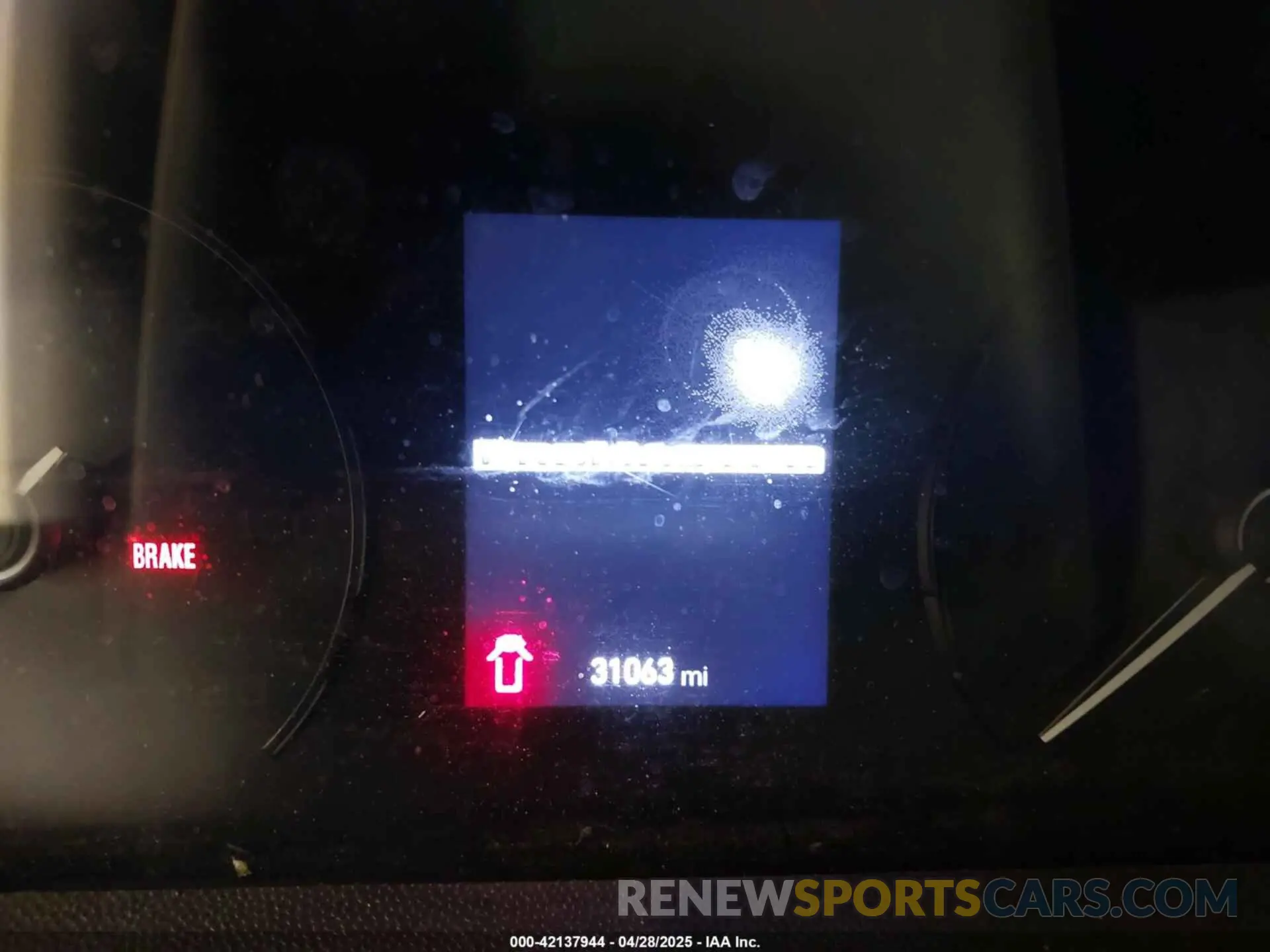 14 Photograph of a damaged car 3C6MRVJG8PE532220 RAM PROMASTER 3500 2023