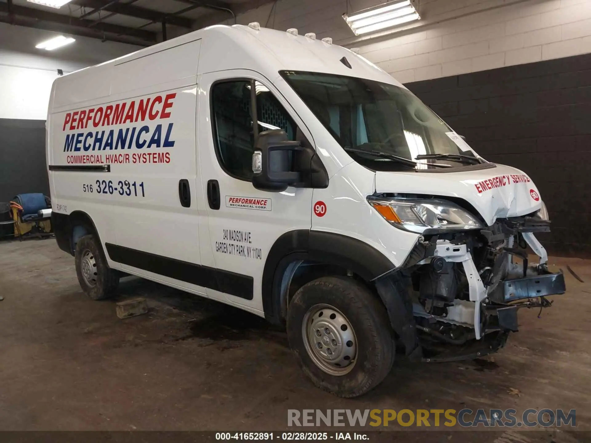1 Photograph of a damaged car 3C6MRVXG0PE567146 RAM PROMASTER 3500 2023