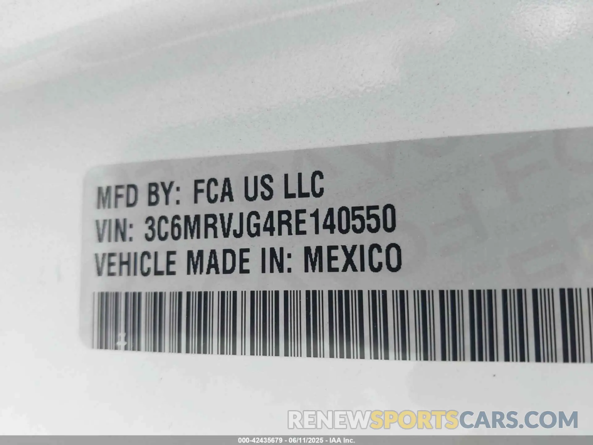 9 Photograph of a damaged car 3C6MRVJG4RE140550 RAM PROMASTER 3500 2024