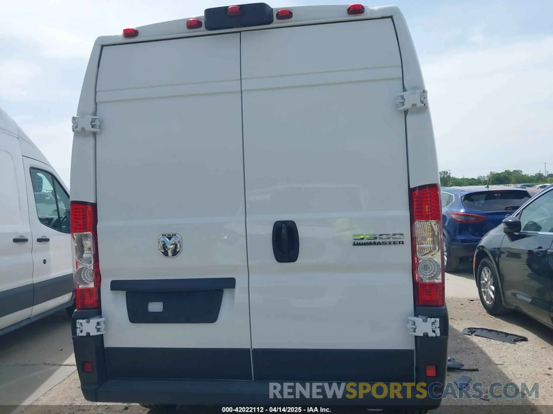 16 Photograph of a damaged car 3C6MRVHG0SE545736 RAM PROMASTER 3500 2025