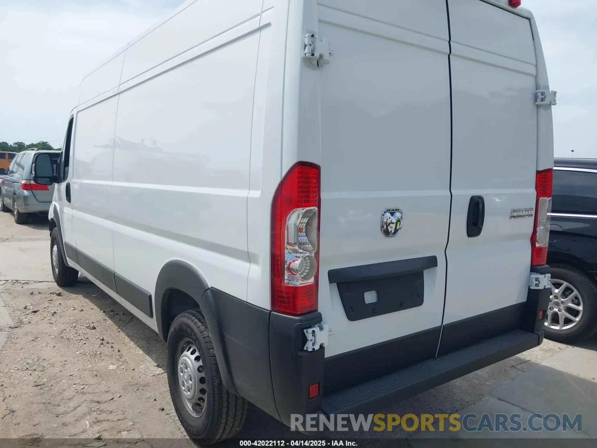 3 Photograph of a damaged car 3C6MRVHG0SE545736 RAM PROMASTER 3500 2025