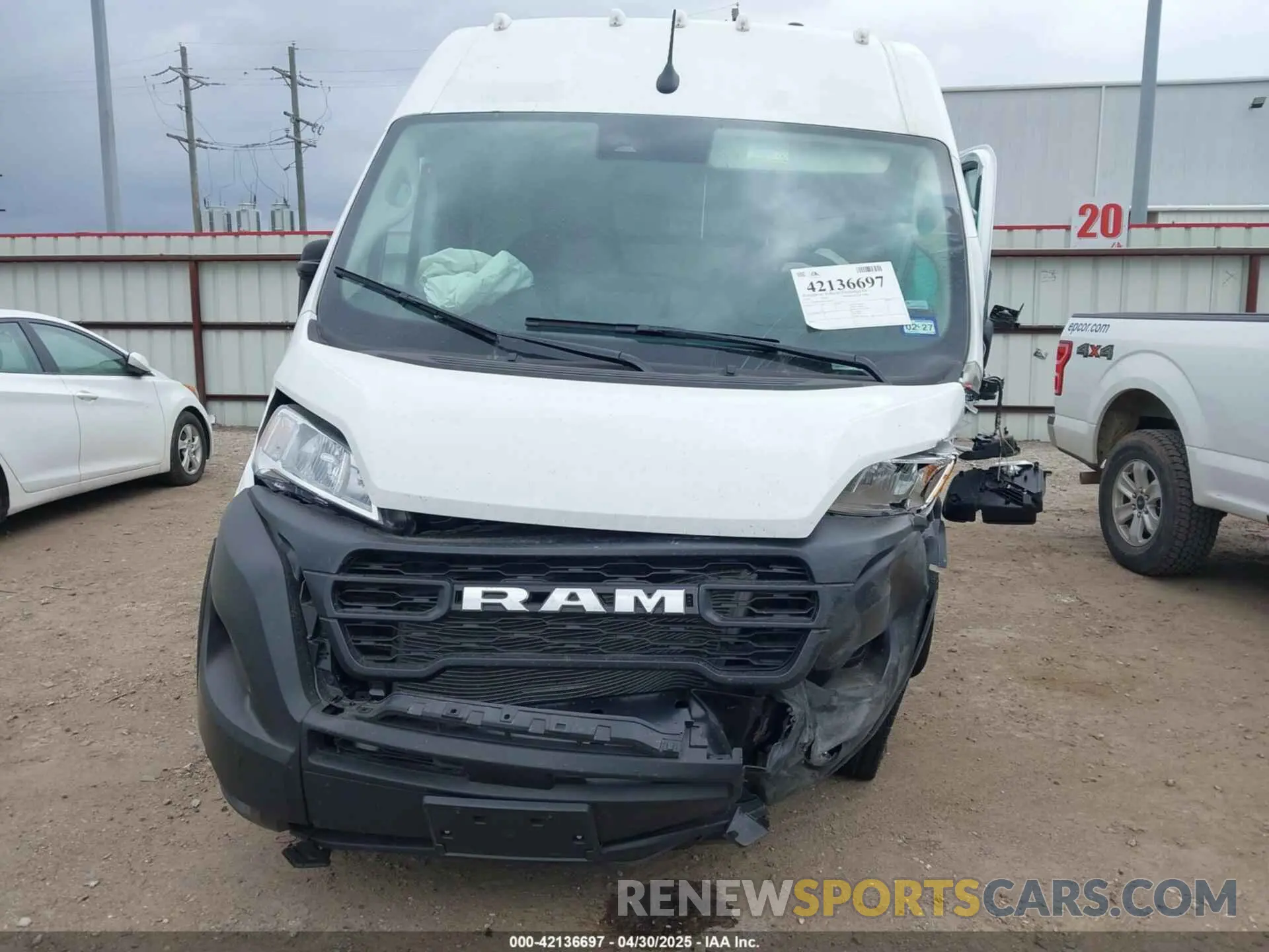11 Фотография поврежденного автомобиля 3C6MRVHG8SE548996 RAM PROMASTER 3500 2025