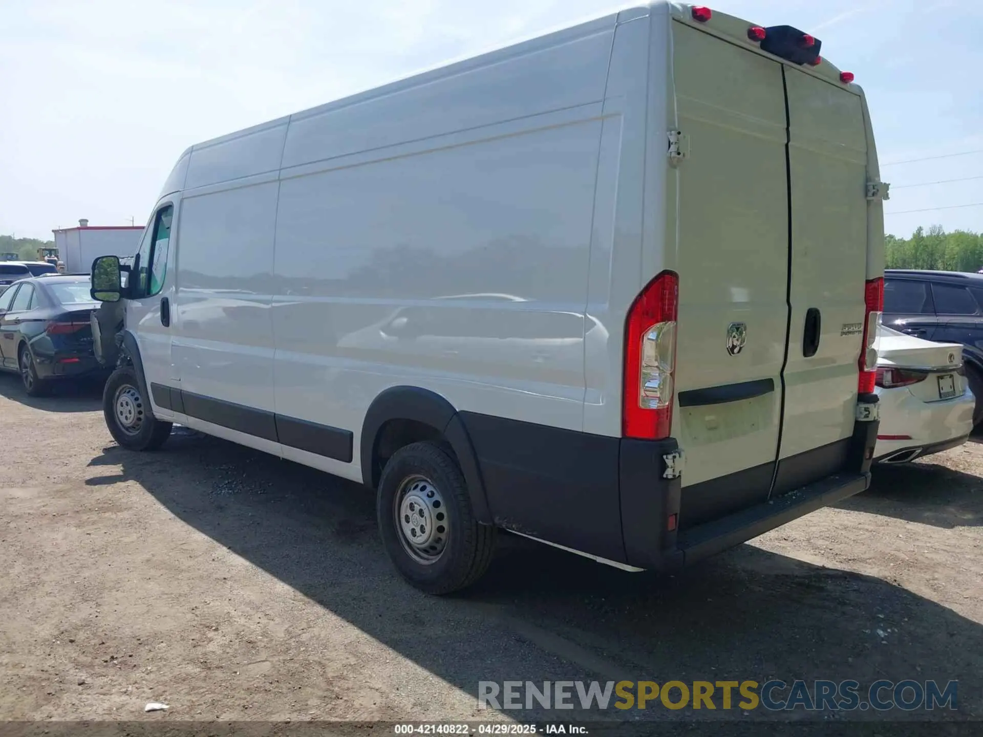 3 Photograph of a damaged car 3C6MRVJG5SE509714 RAM PROMASTER 3500 2025