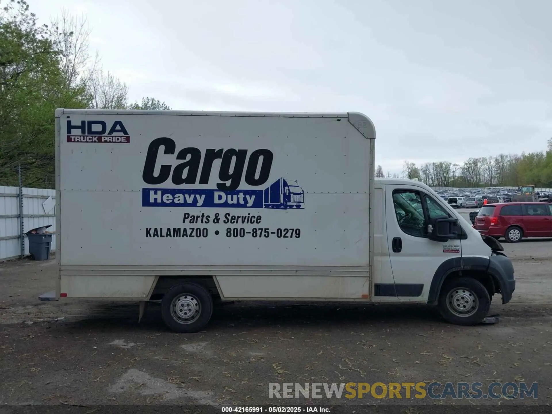 14 Photograph of a damaged car 3C7WRVMG4ME552122 RAM PROMASTER 3500 CUTAWAY 2021
