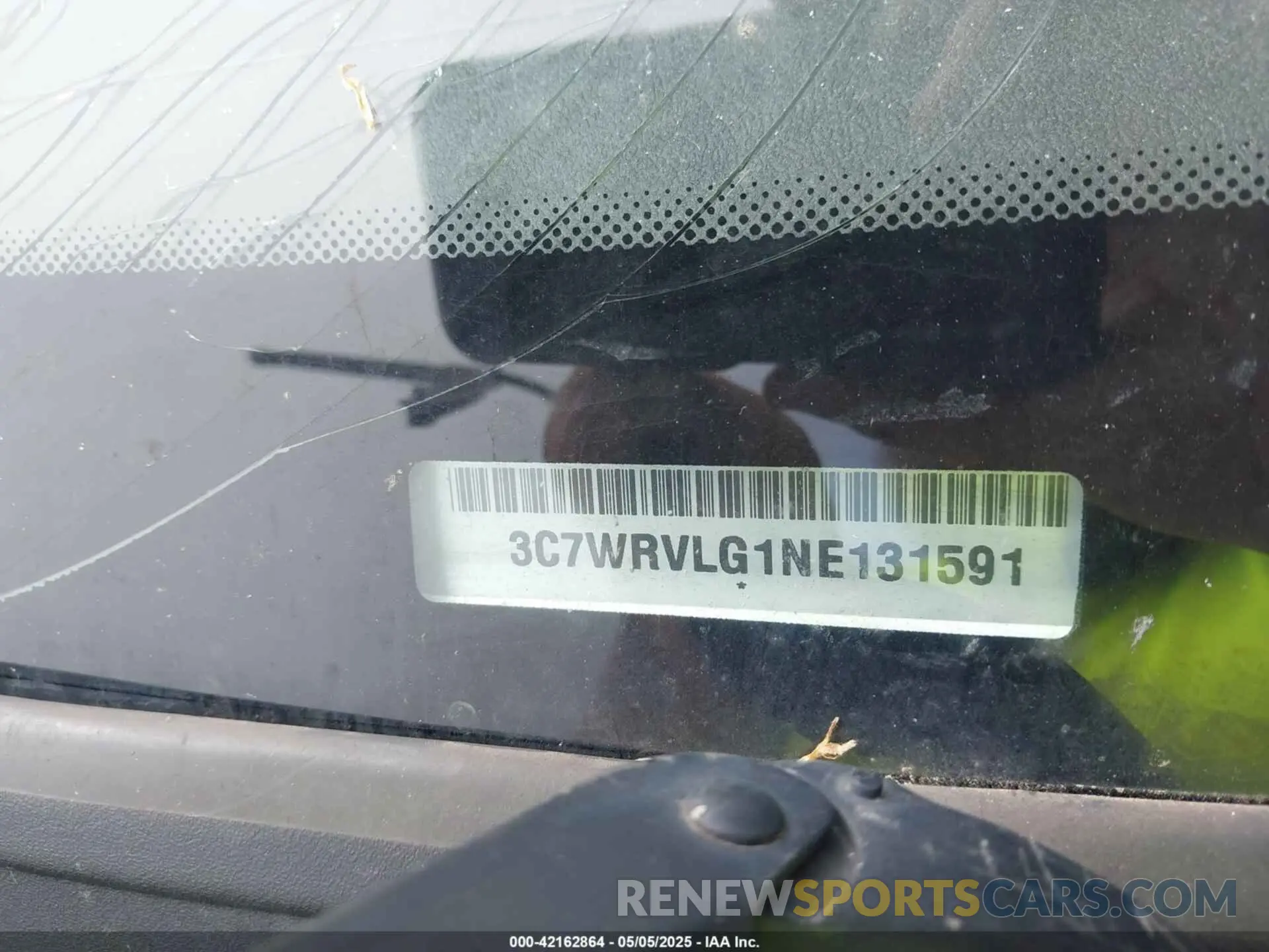 8 Photograph of a damaged car 3C7WRVLG1NE131591 RAM PROMASTER 3500 CUTAWAY 2022
