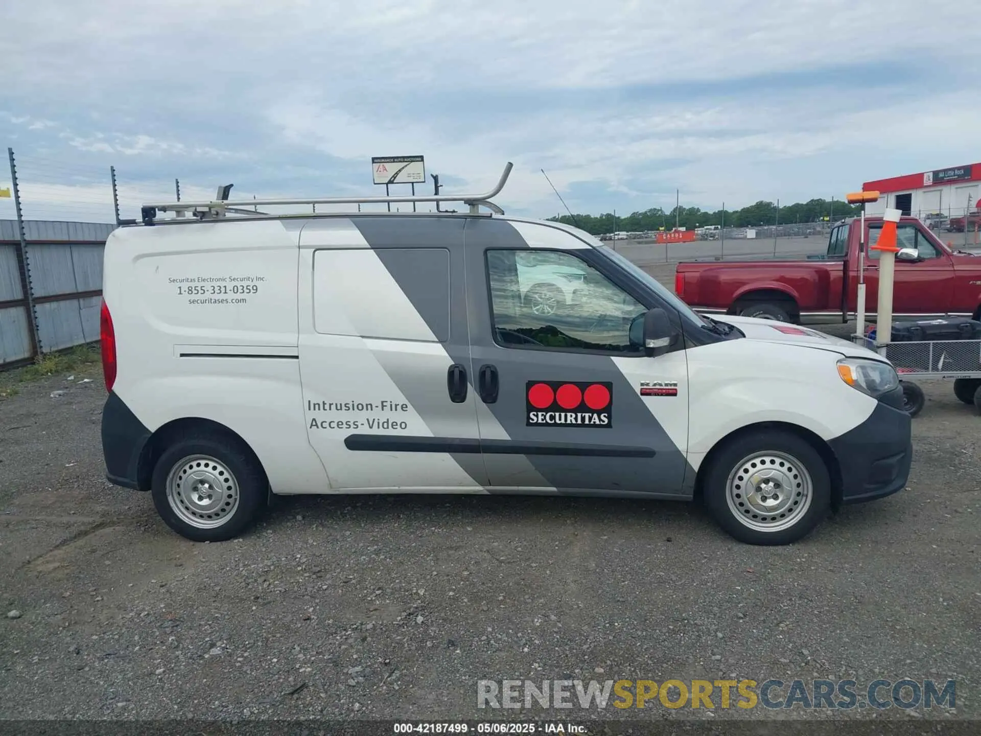 13 Photograph of a damaged car ZFBHRFAB1K6N71592 RAM PROMASTER CITY 2019