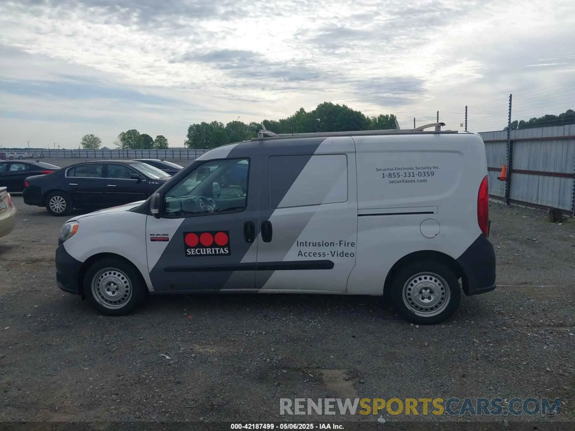 14 Photograph of a damaged car ZFBHRFAB1K6N71592 RAM PROMASTER CITY 2019