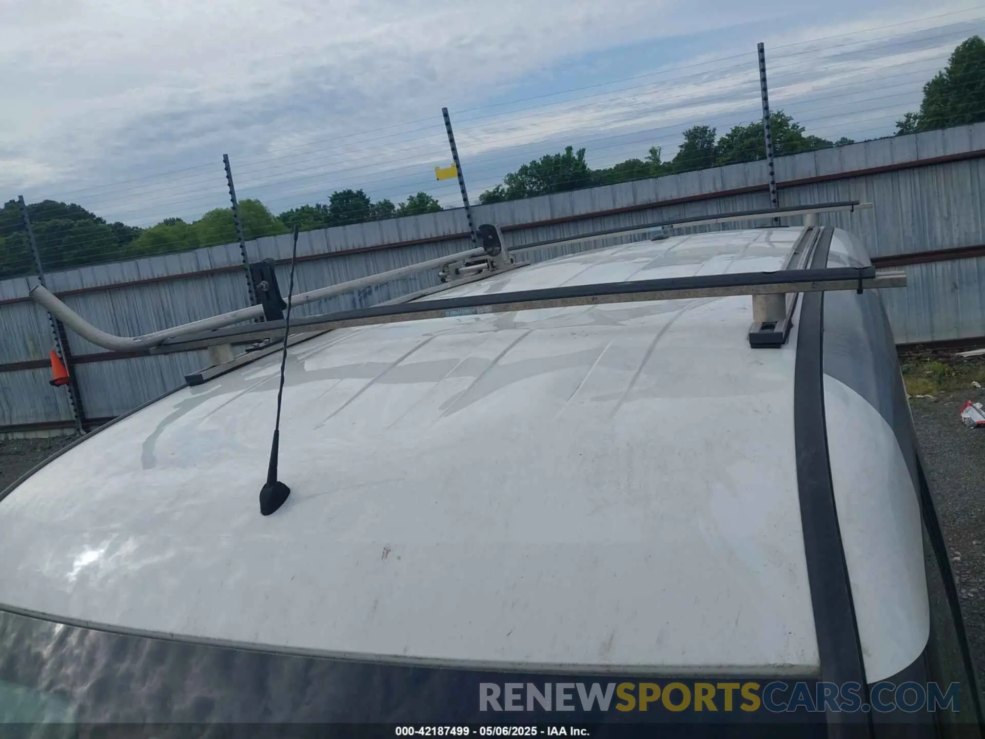 18 Photograph of a damaged car ZFBHRFAB1K6N71592 RAM PROMASTER CITY 2019