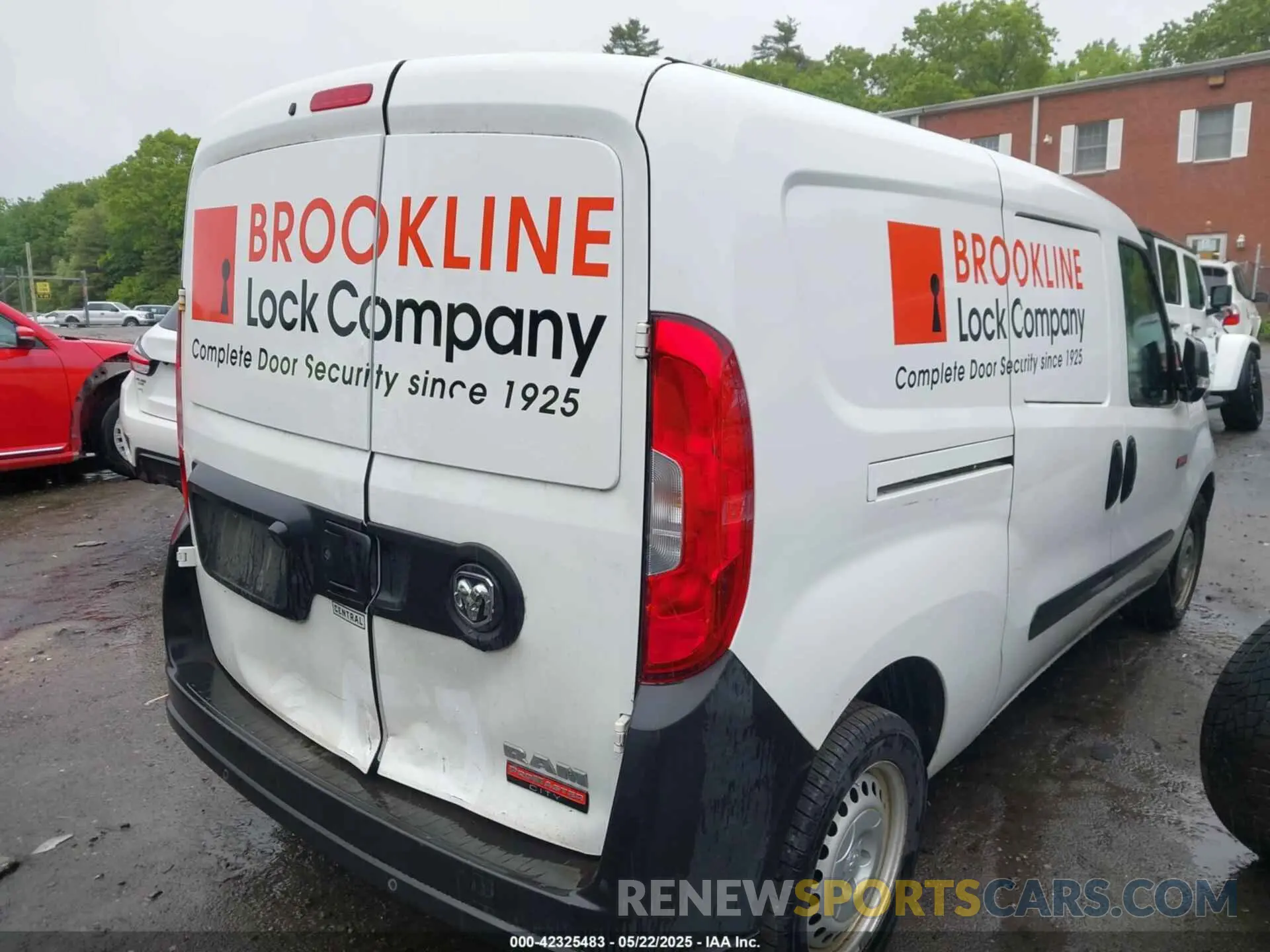 4 Фотография поврежденного автомобиля ZFBHRFAB7K6L94837 RAM PROMASTER CITY 2019